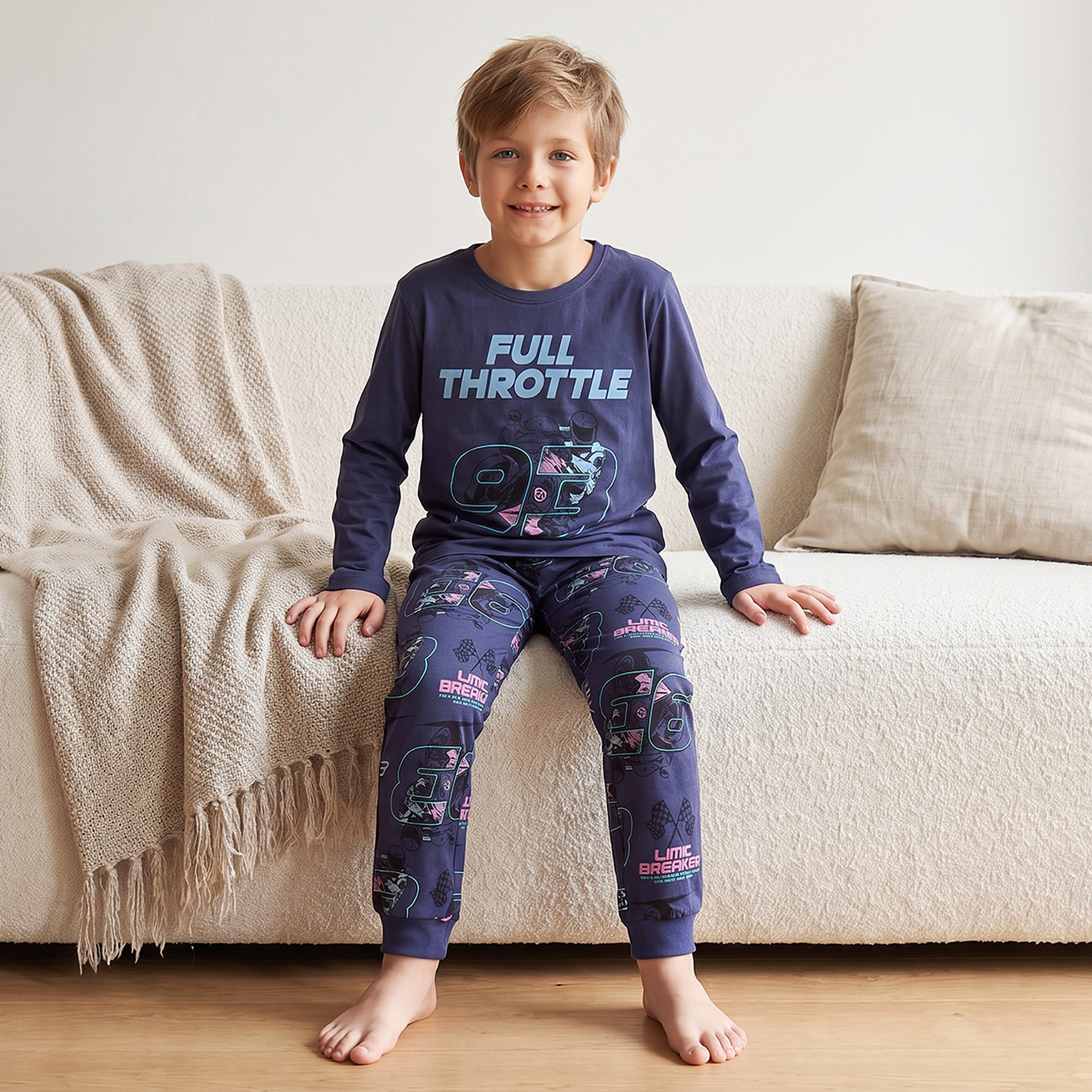 طقم بيجاما قطن بياقة ضيقة وأكمام طويلة بطبعات سباق من جونيورز-boys-clothing-nightwear-image-6