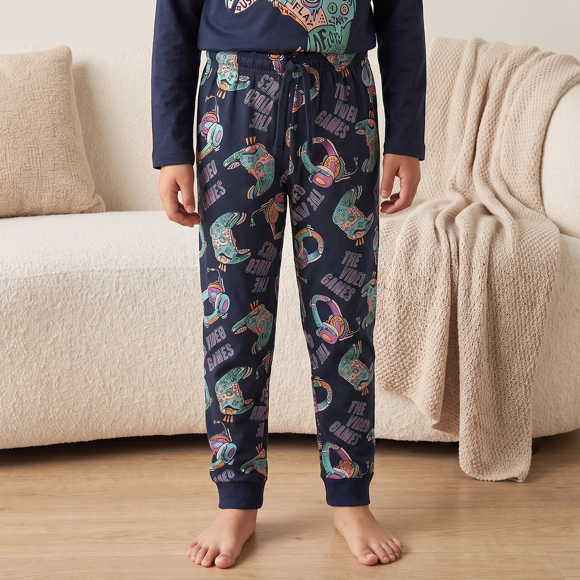 طقم بيجاما قطن بياقة ضيقة وأكمام طويلة بطبعات جيمر من جونيورز-boys-clothing-nightwear-image-3