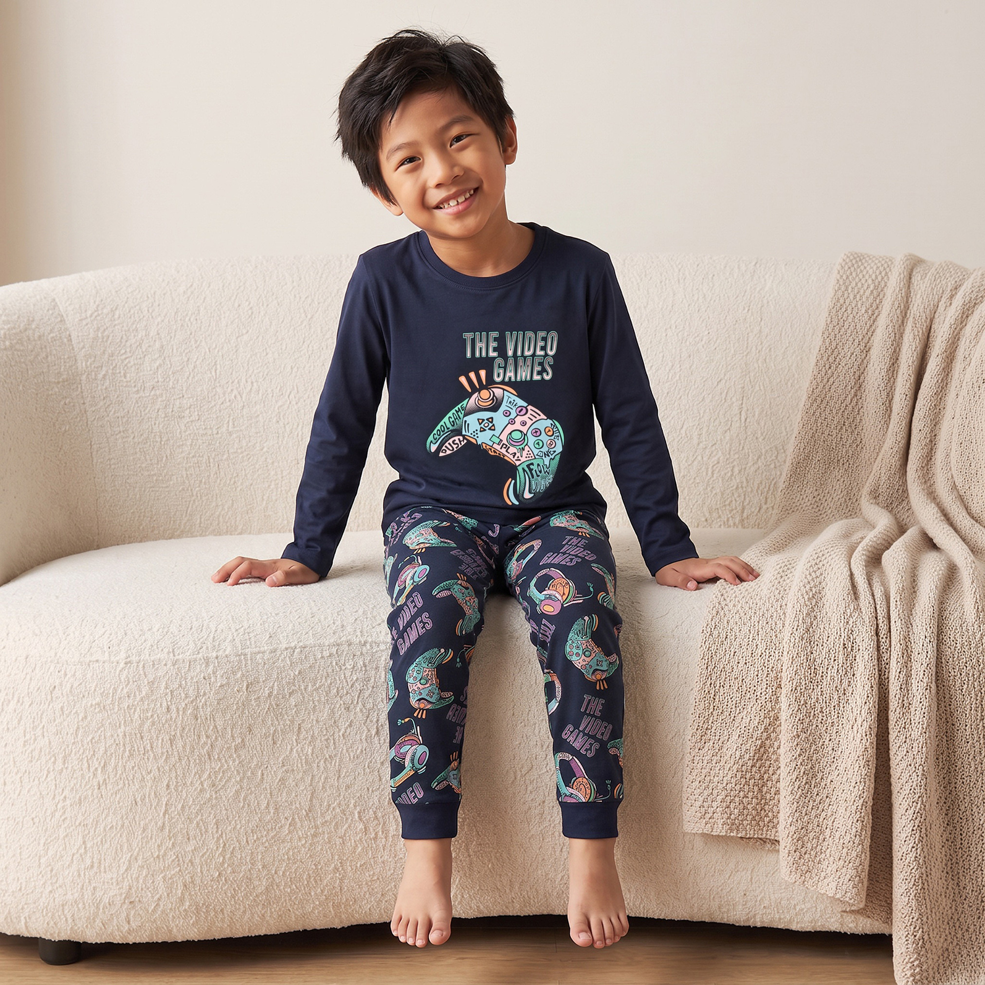 طقم بيجاما قطن بياقة ضيقة وأكمام طويلة بطبعات جيمر من جونيورز-boys-clothing-nightwear-image-7