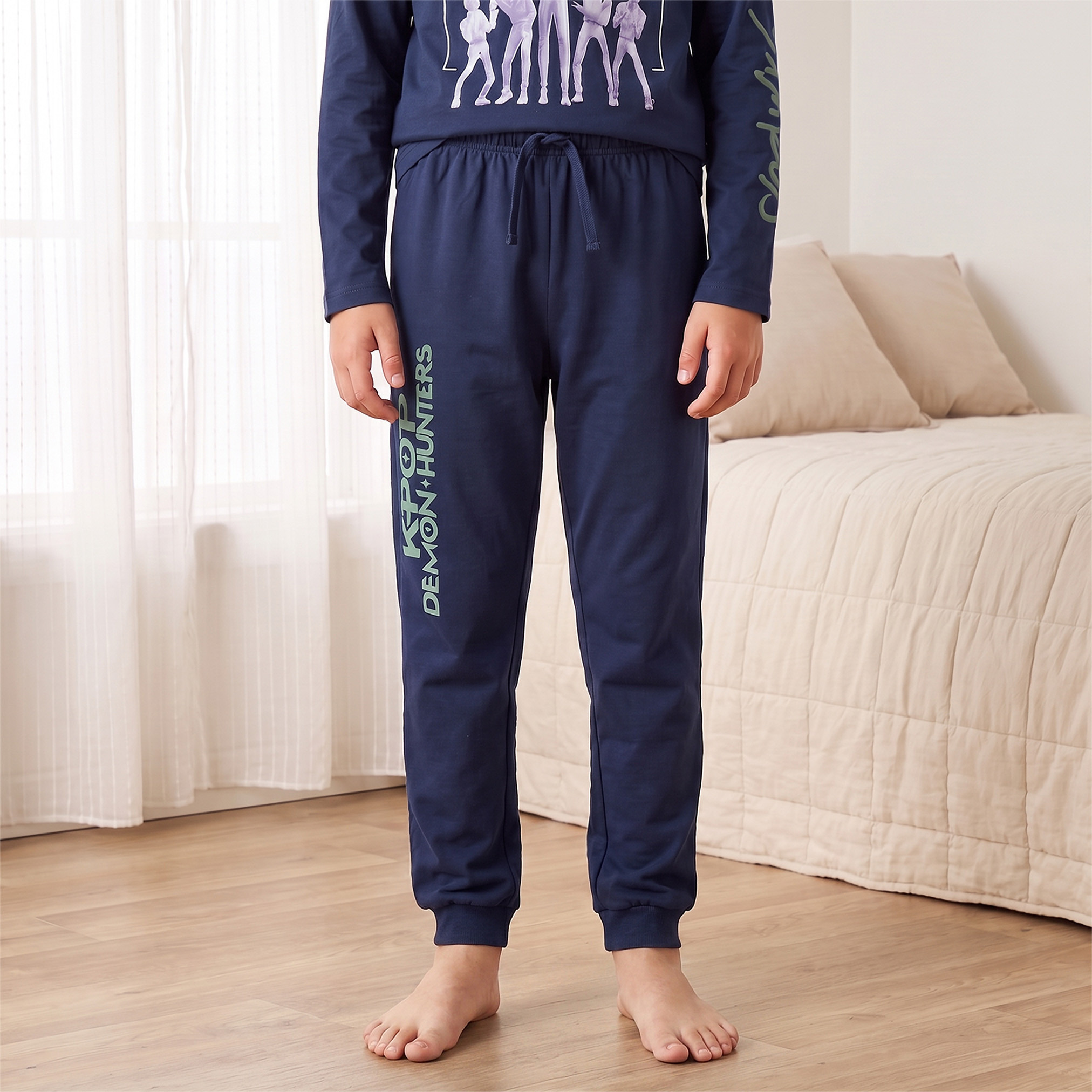 Netflix Crew Neck Long Sleeves Pyjama Set with KPop Demon Hunters Print-boys-clothing-nightwear-image-3