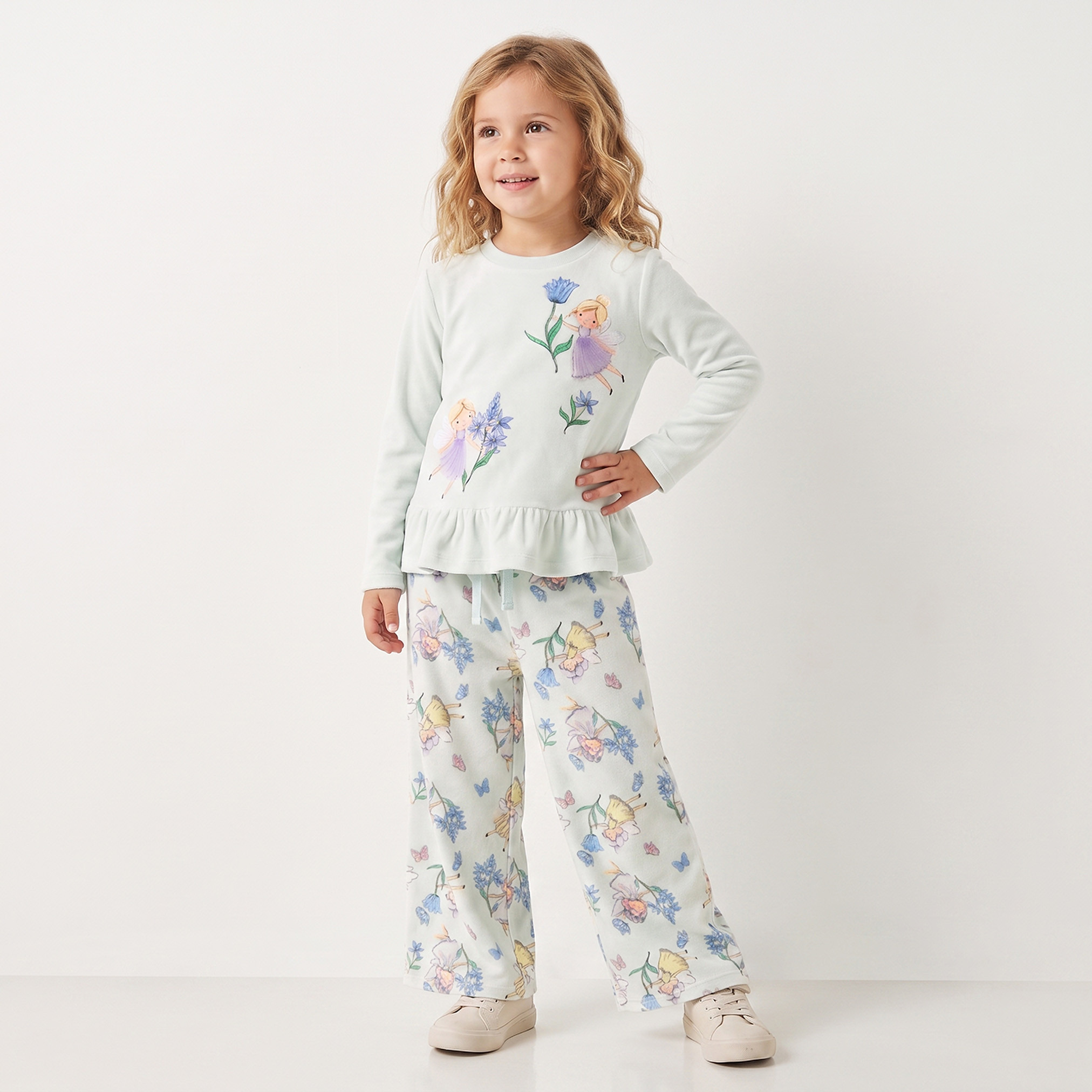 طقم بيجاما قطن بياقة ضيقة وأكمام طويلة بطبعات جنيات من جونيورز-girls-clothing-nightwear-image-1