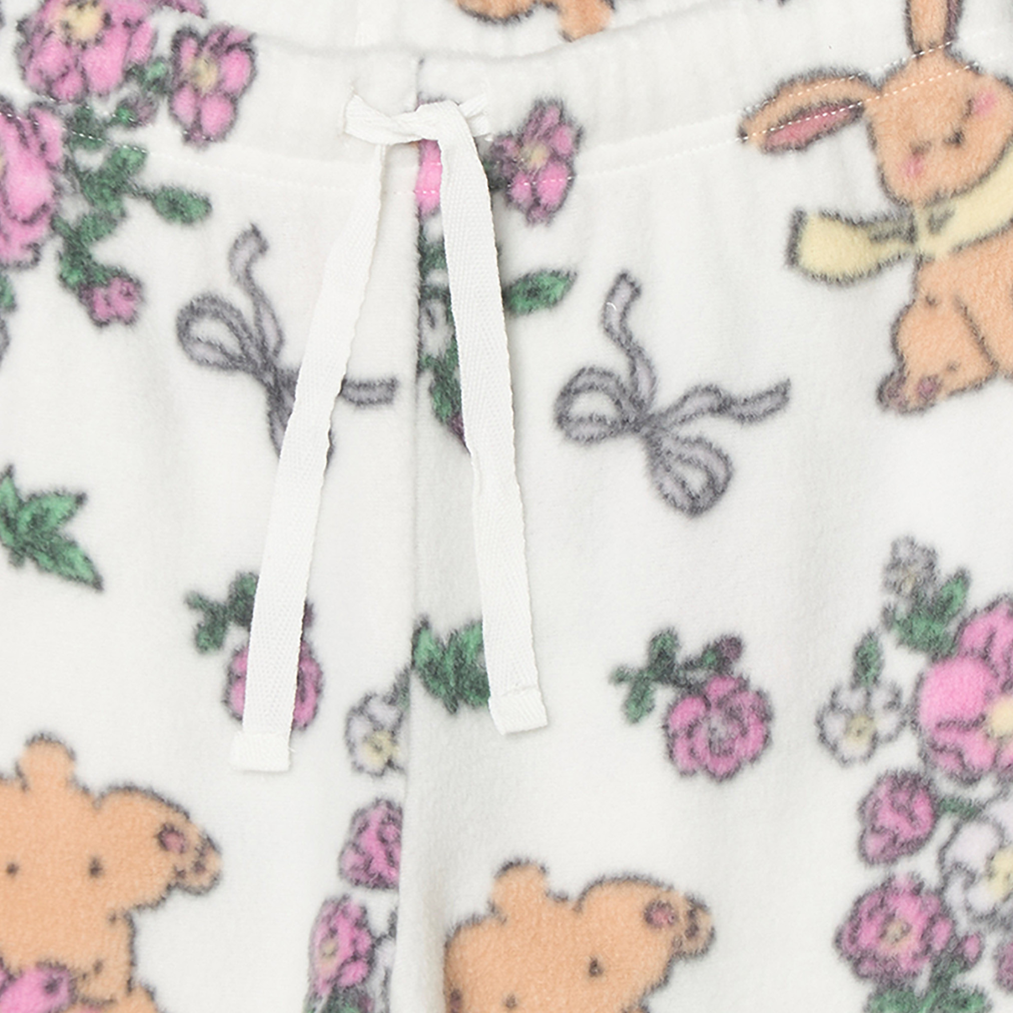 طقم بيجاما بياقة ضيقة وأكمام طويلة وطبعات أرنب من جونيورز-baby-girls-clothing-winterwear-pyjamasets-image-6