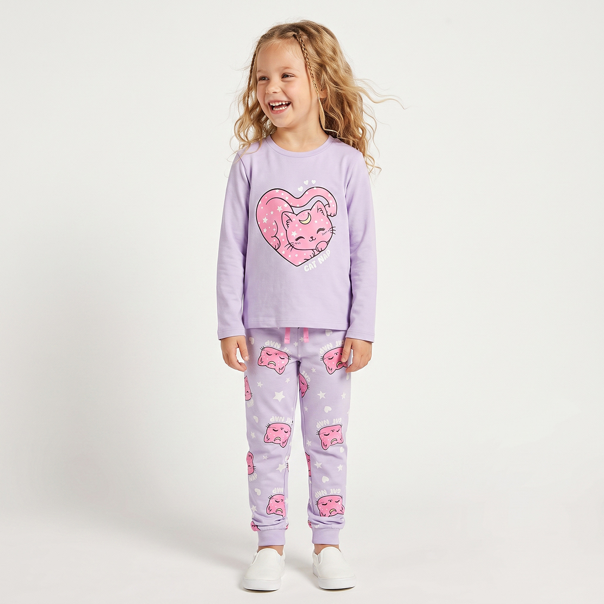 طقم بيجاما قطن بياقة ضيقة وأكمام طويلة بطبعات قطط من جونيورز-girls-clothing-nightwear-image-7