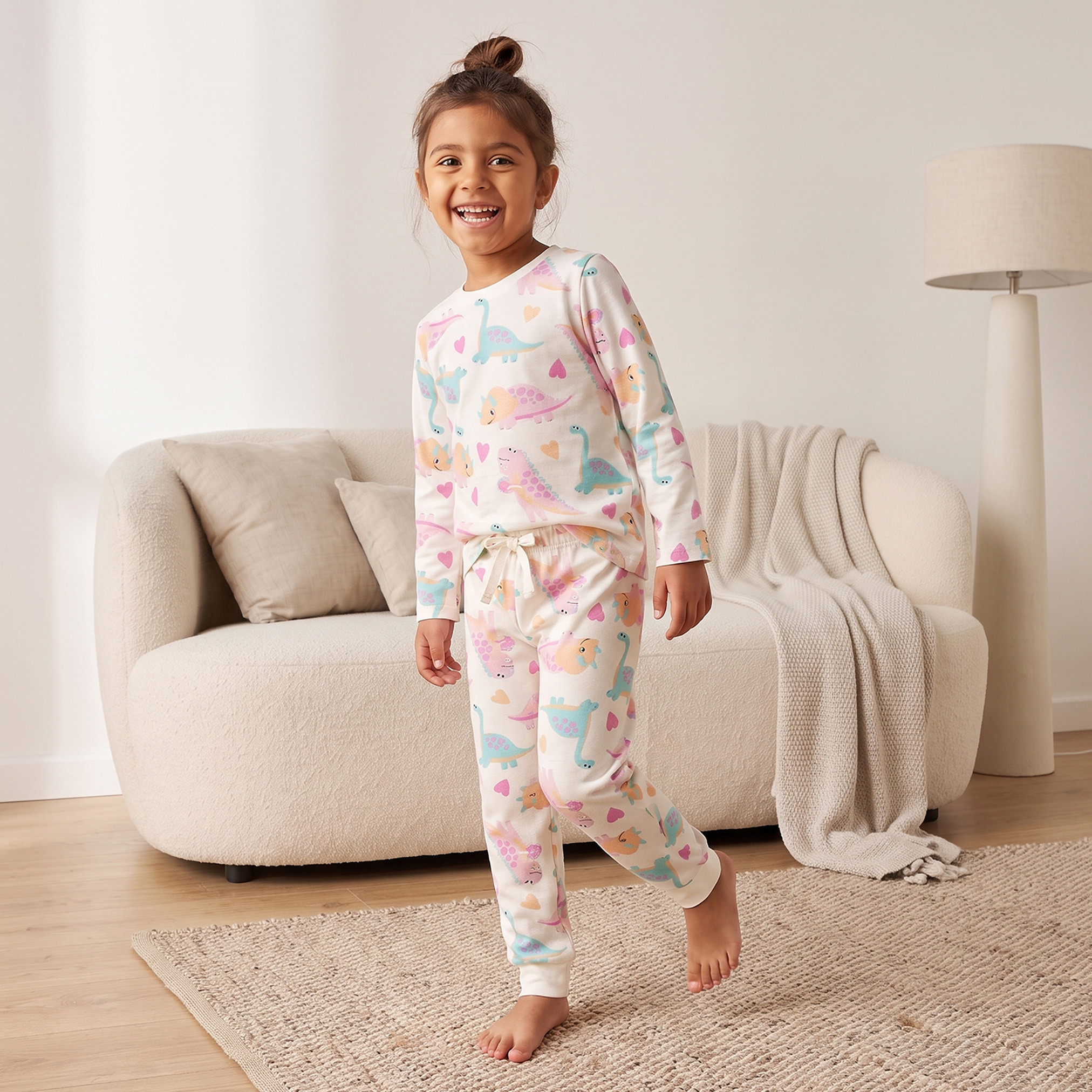 طقم بيجاما قطن بياقة ضيقة وأكمام طويلة وطبعات ديناصور من جونيورز-girls-clothing-nightwear-image-5