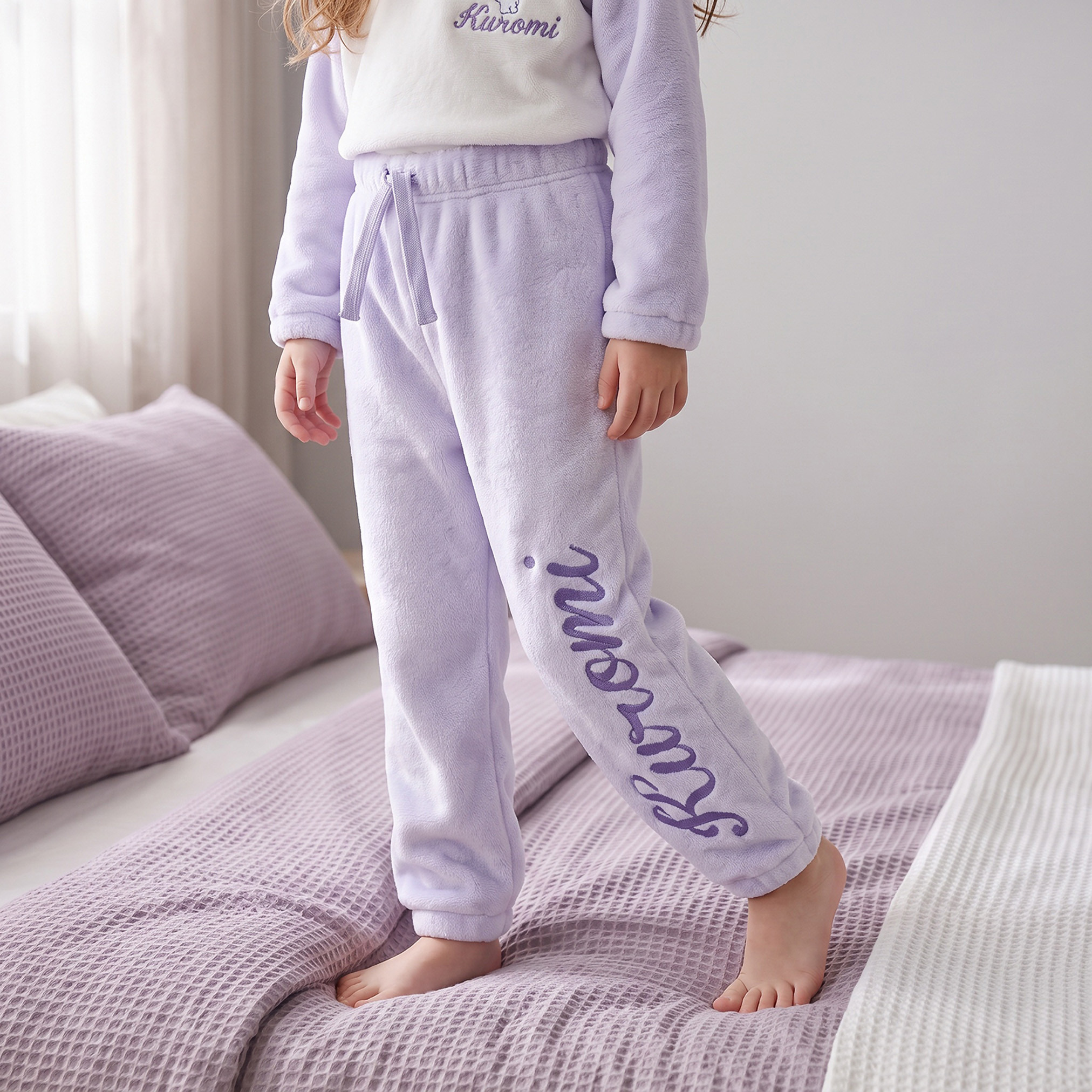 طقم بيجاما بقبعة وأكمام طويلة وطبعات من سانريو-girls-clothing-winterwear-pyjamasets-image-3
