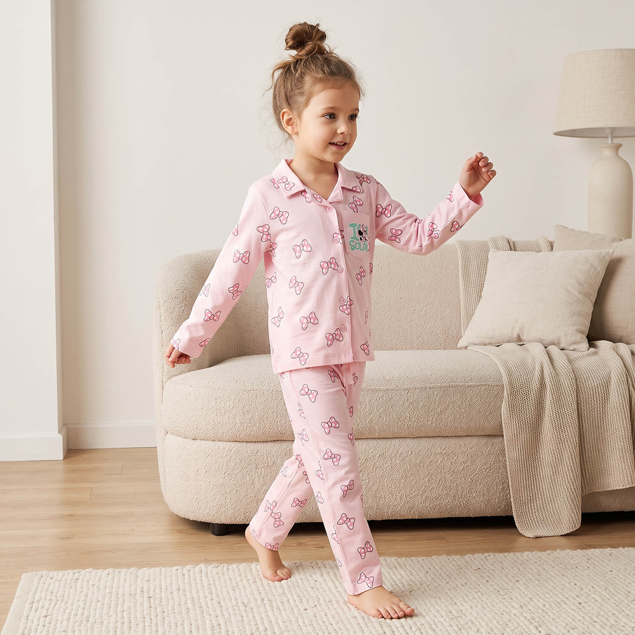 طقم بيجاما قطنية بياقة عادية وأكمام طويلة وطبعات ميني ماوس من ديزني-girls-clothing-nightwear-image-1