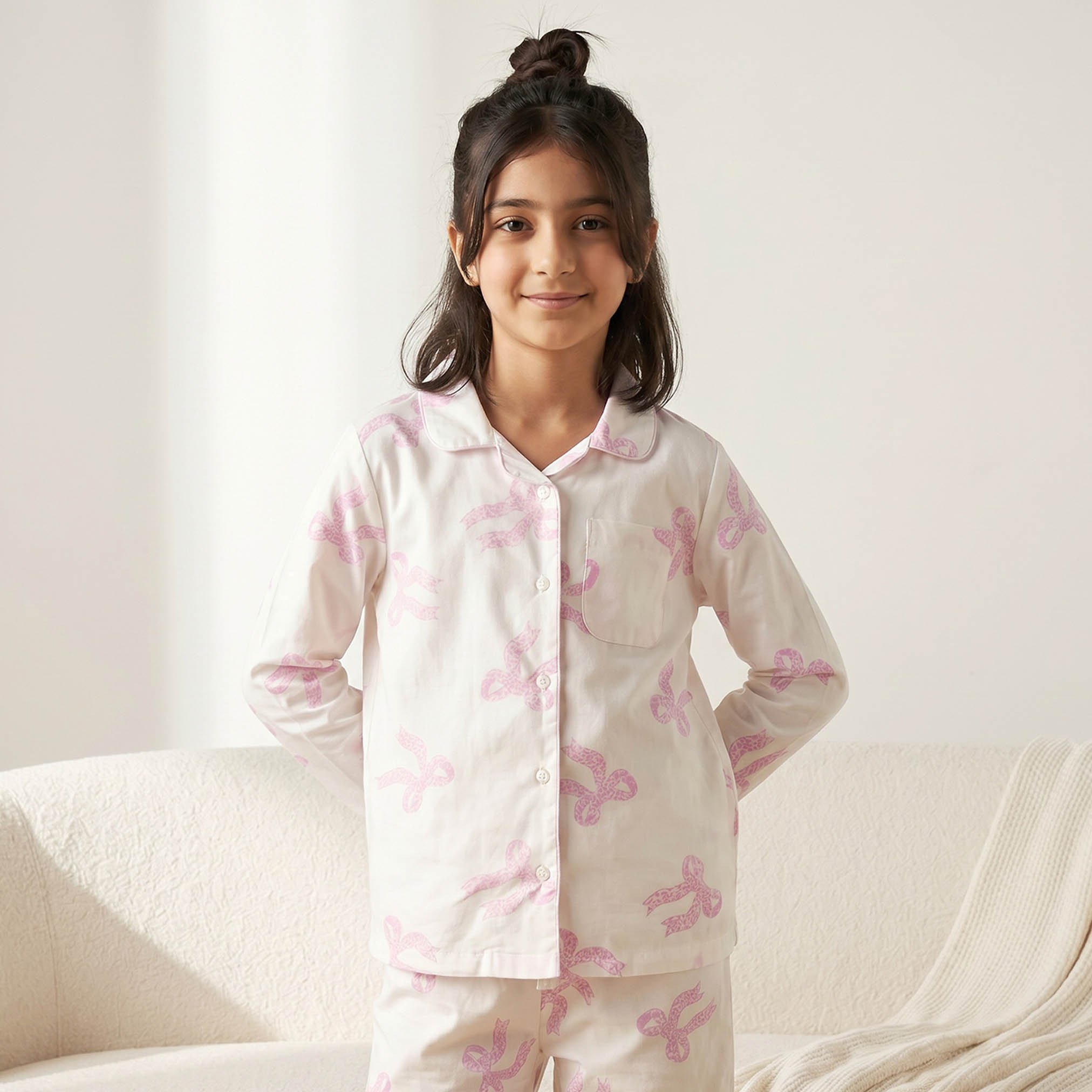 طقم بيجاما قطنية بطبعات فيونكات بياقة وأكمام طويلة من جونيورز-girls-clothing-nightwear-image-2