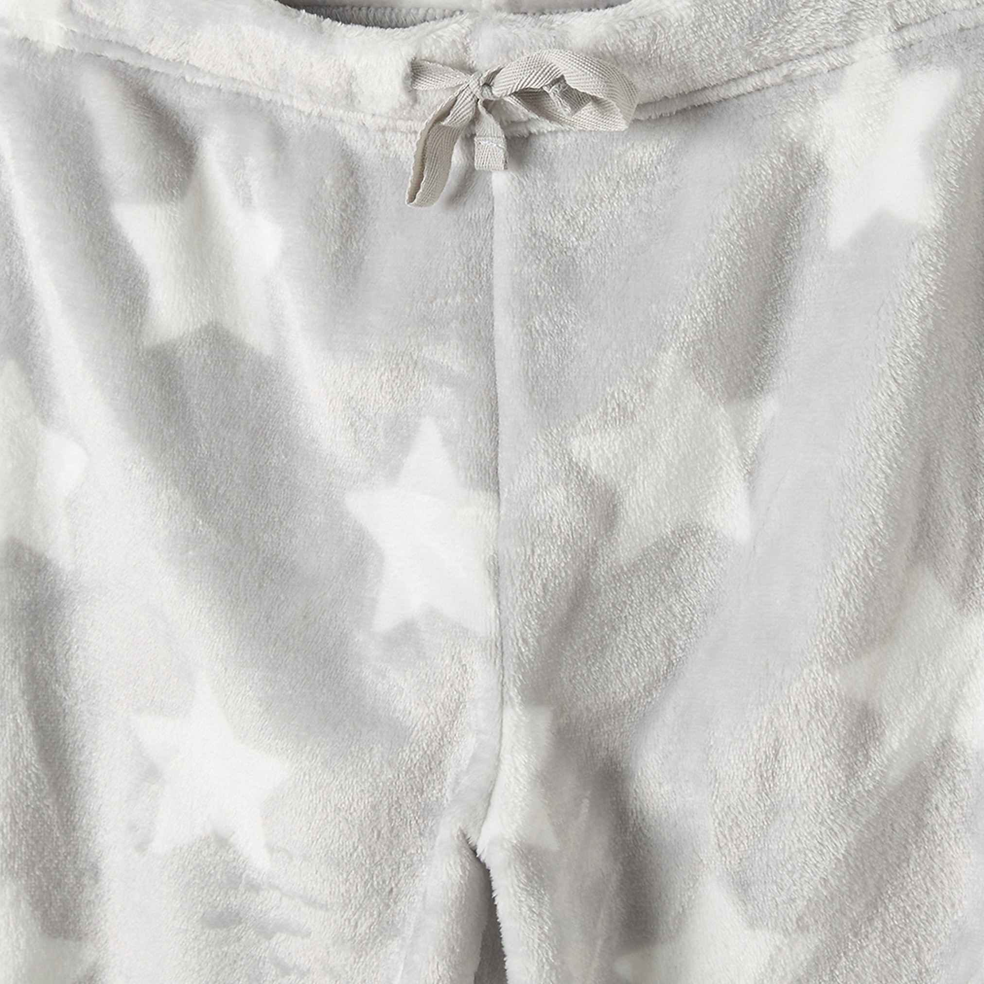 طقم بيجاما بأكمام طويلة وياقة ضيقة وزخارف قطة من جونيورز-girls-clothing-nightwear-image-7