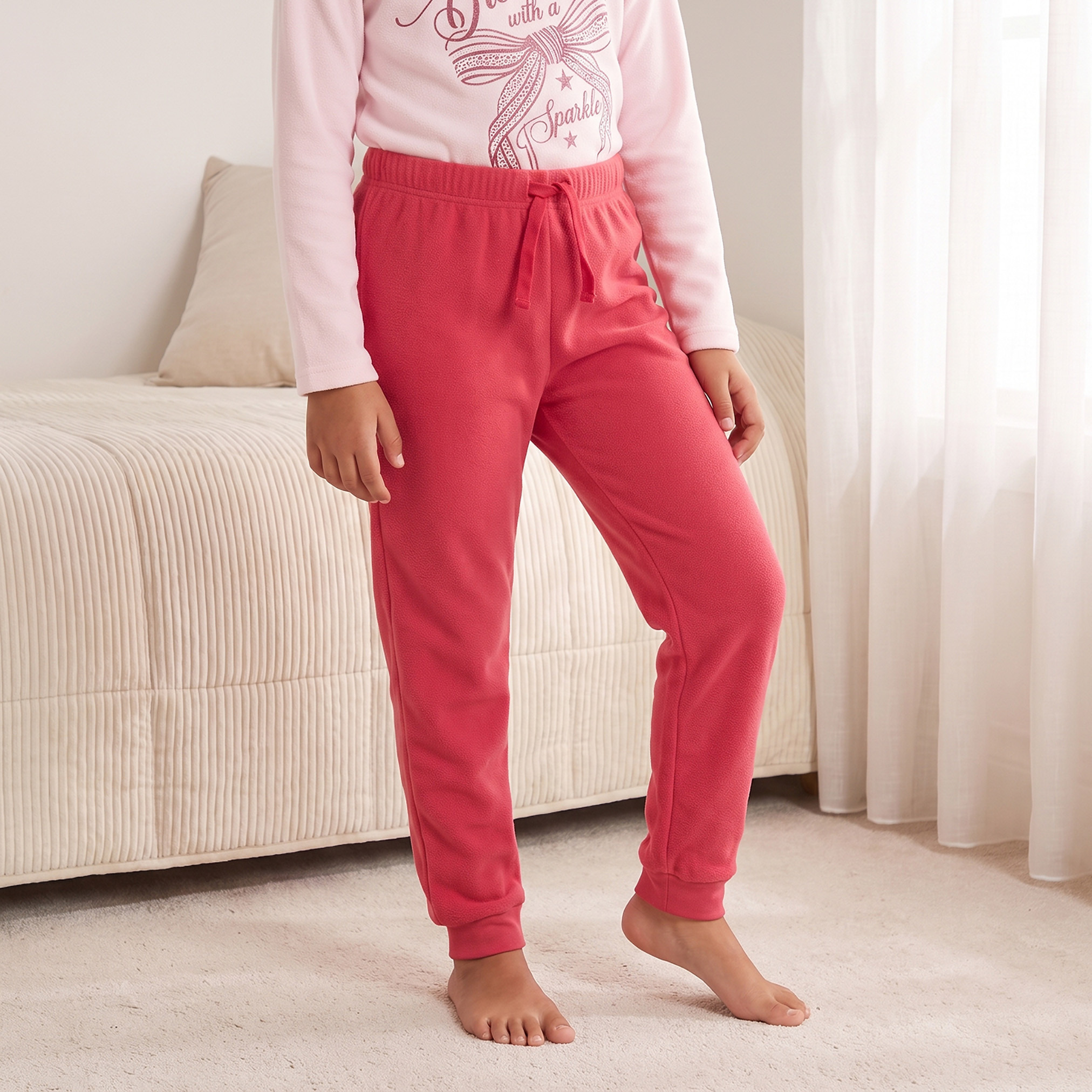 طقم بيجاما قطن بطبعات فيونكات وياقة ضيقة وأكمام طويلة من جونيورز-girls-clothing-nightwear-image-3