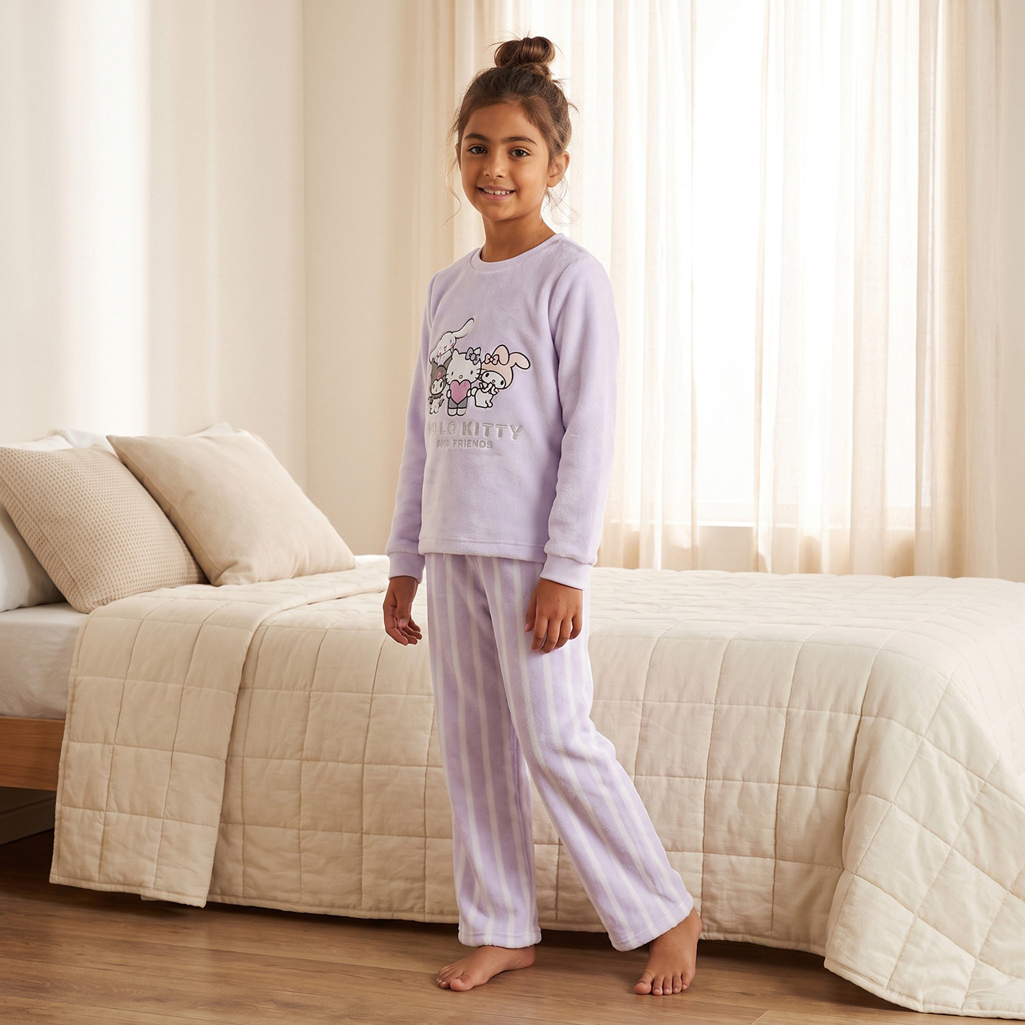 Sanrio Crew Neck Long Sleeves Pyjama Set with Hello Kitty and Friends Embroidery-girls-clothing-nightwear-image-1