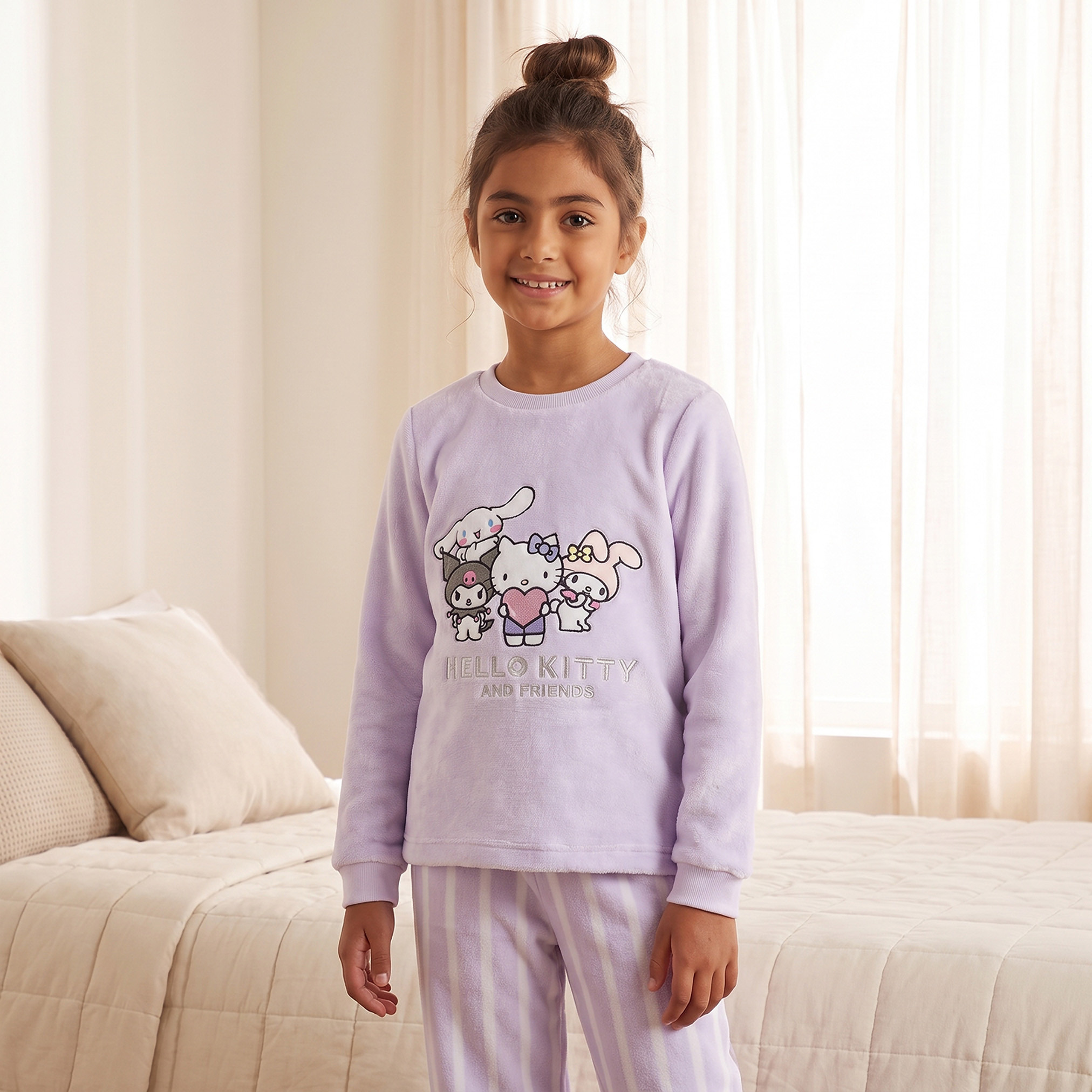 Sanrio Crew Neck Long Sleeves Pyjama Set with Hello Kitty and Friends Embroidery-girls-clothing-nightwear-image-2