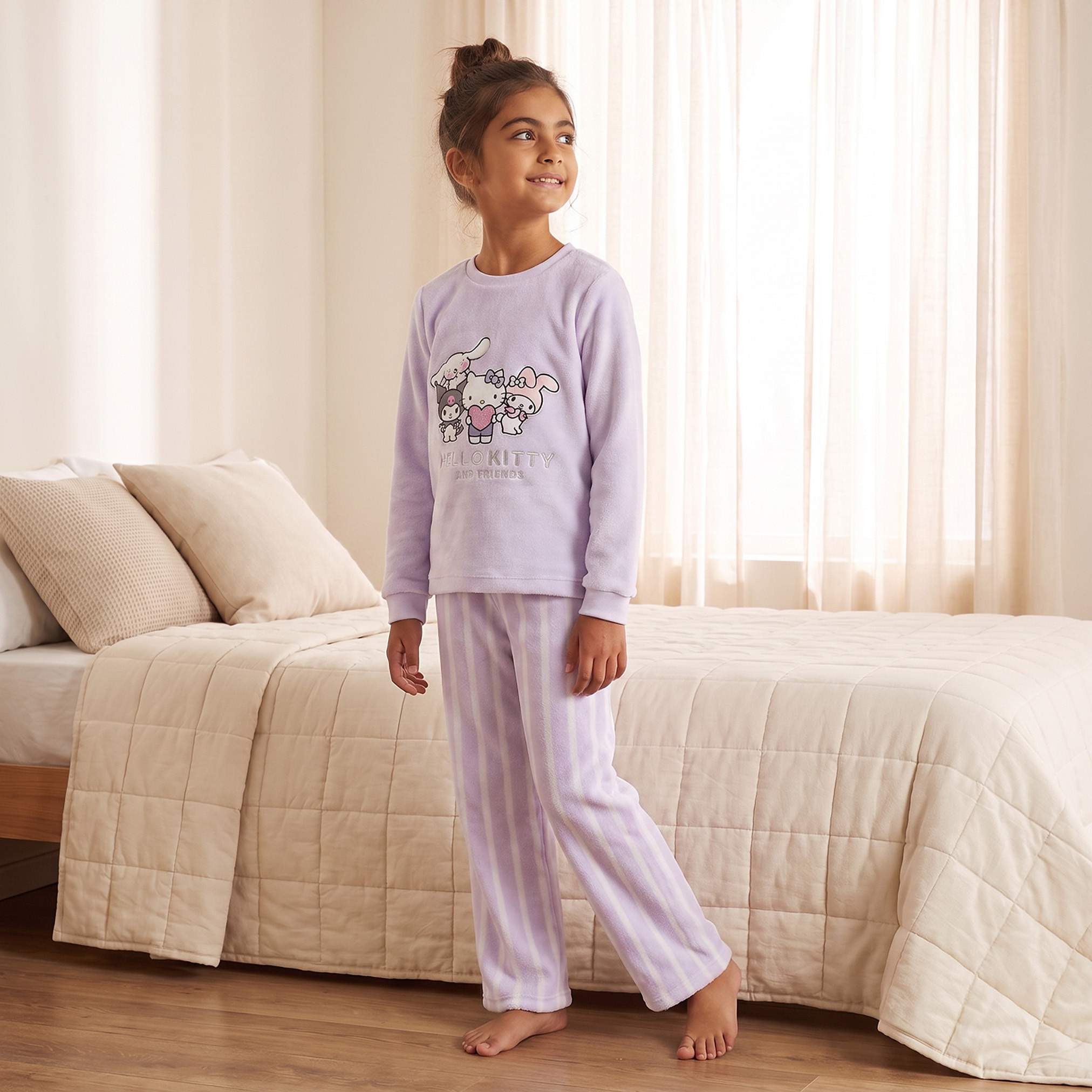 Sanrio Crew Neck Long Sleeves Pyjama Set with Hello Kitty and Friends Embroidery-girls-clothing-nightwear-image-5
