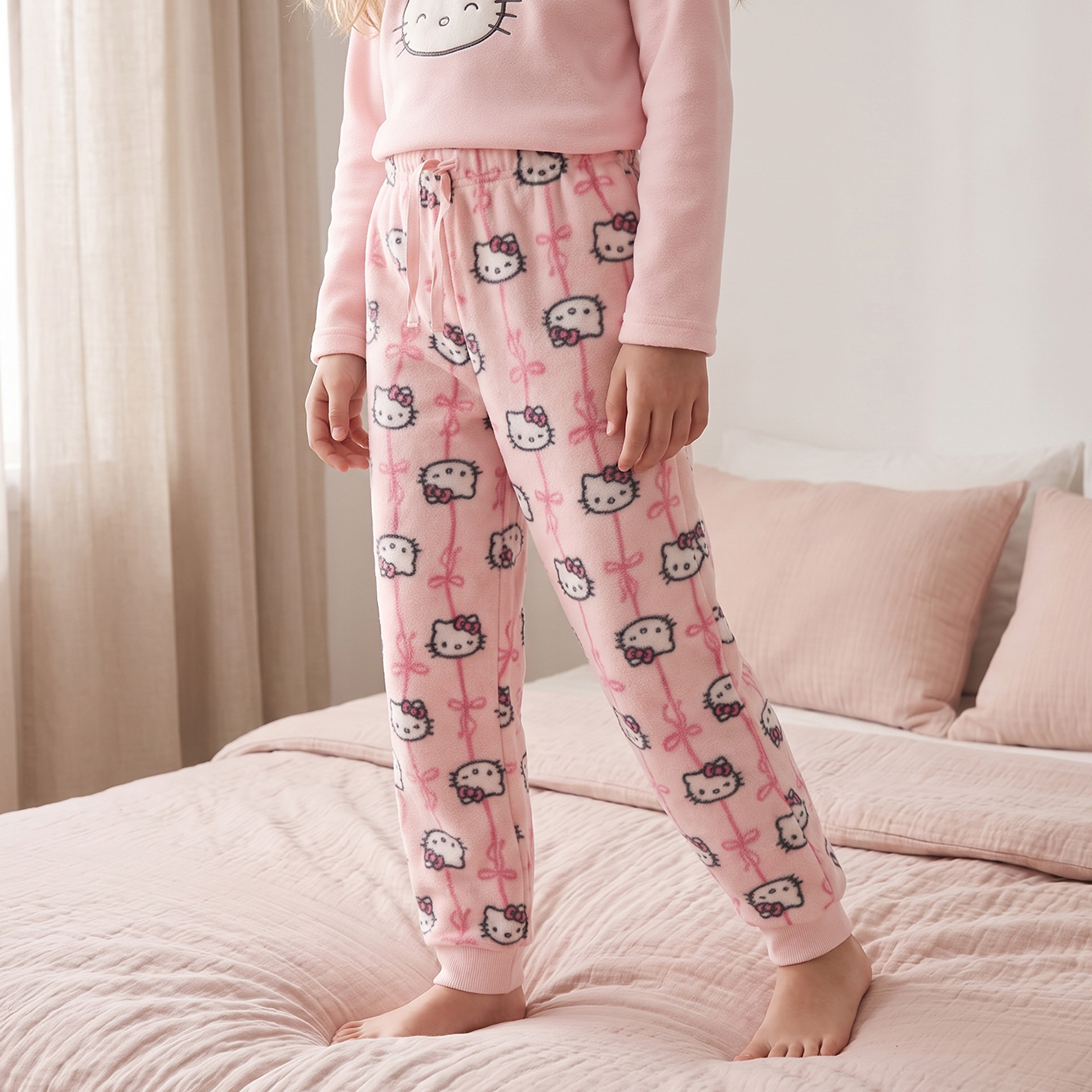 Sanrio Crew Neck Long Sleeves Pyjama Set with Hello Kitty Print-girls-clothing-nightwear-image-3