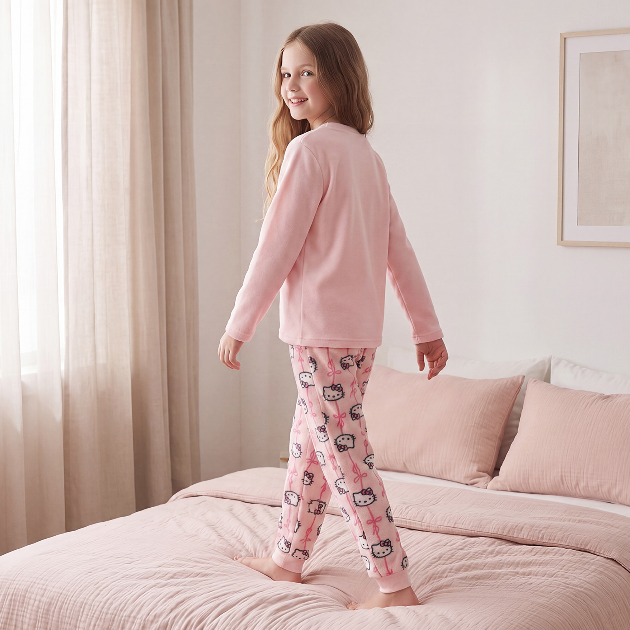 Sanrio Crew Neck Long Sleeves Pyjama Set with Hello Kitty Print-girls-clothing-nightwear-image-4