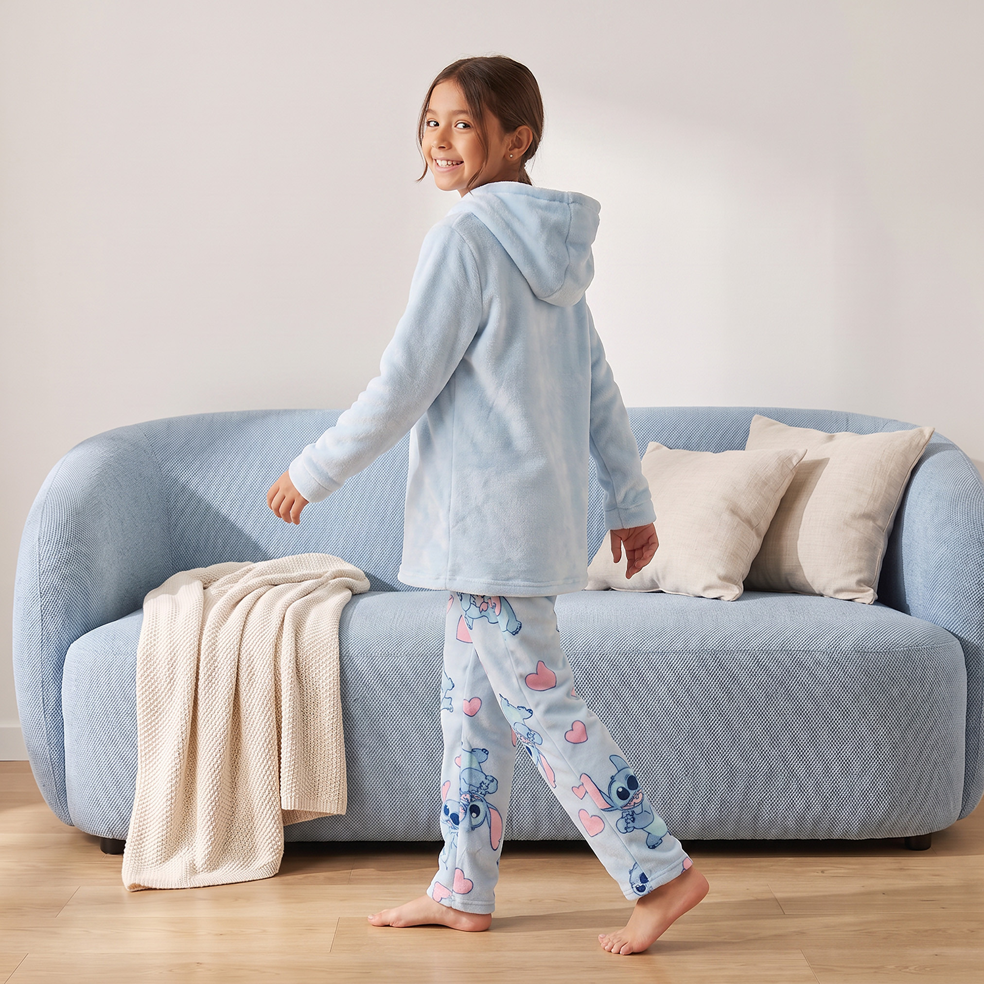 طقم بيجاما قطن بقبعة وأكمام طويلة وطبعات ستيتش-girls-clothing-nightwear-image-2