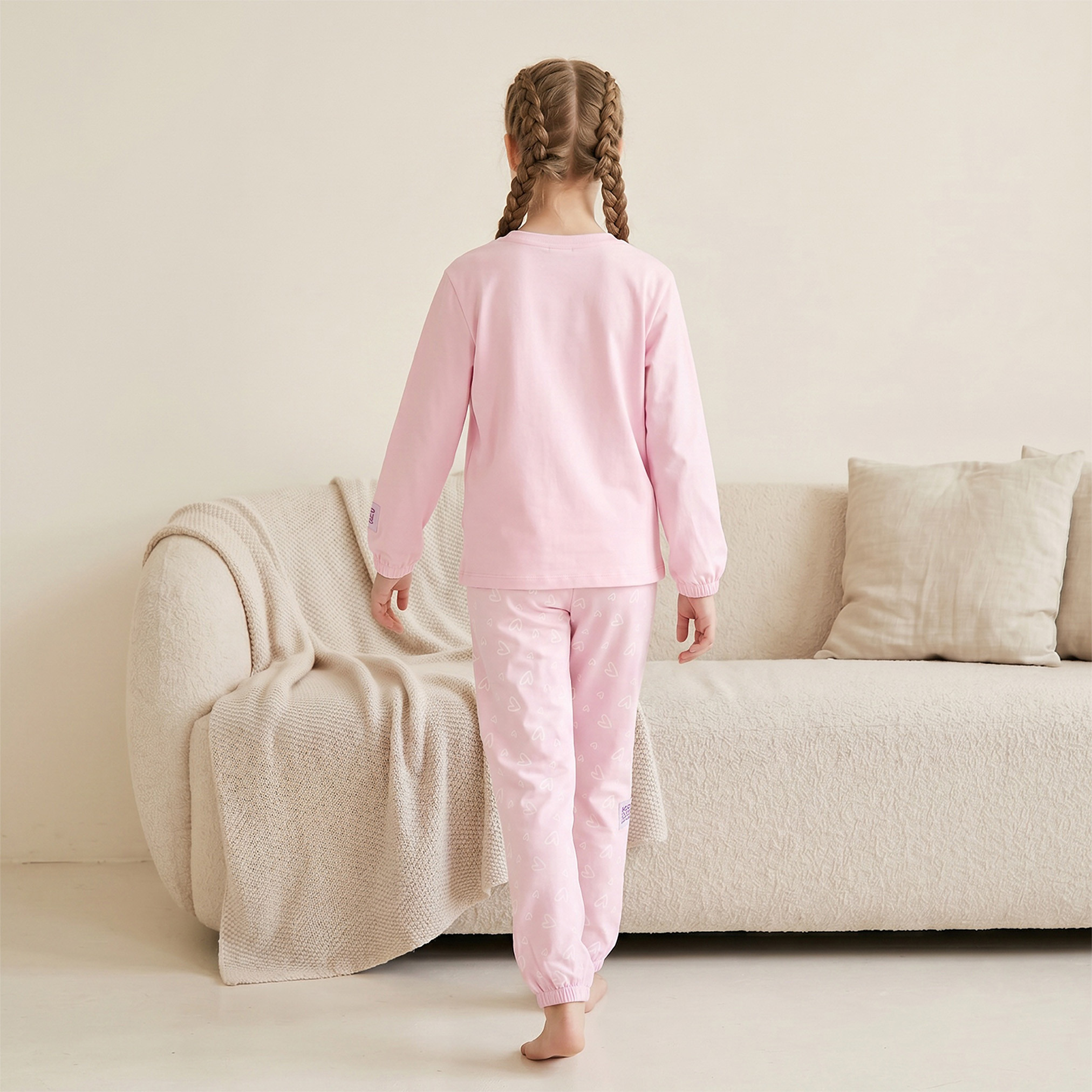 طقم بيجاما بطبعة كي بوب ديمون هانترز بياقة مستديرة وأكمام طويلة من نتفليكس-girls-clothing-nightwear-image-4