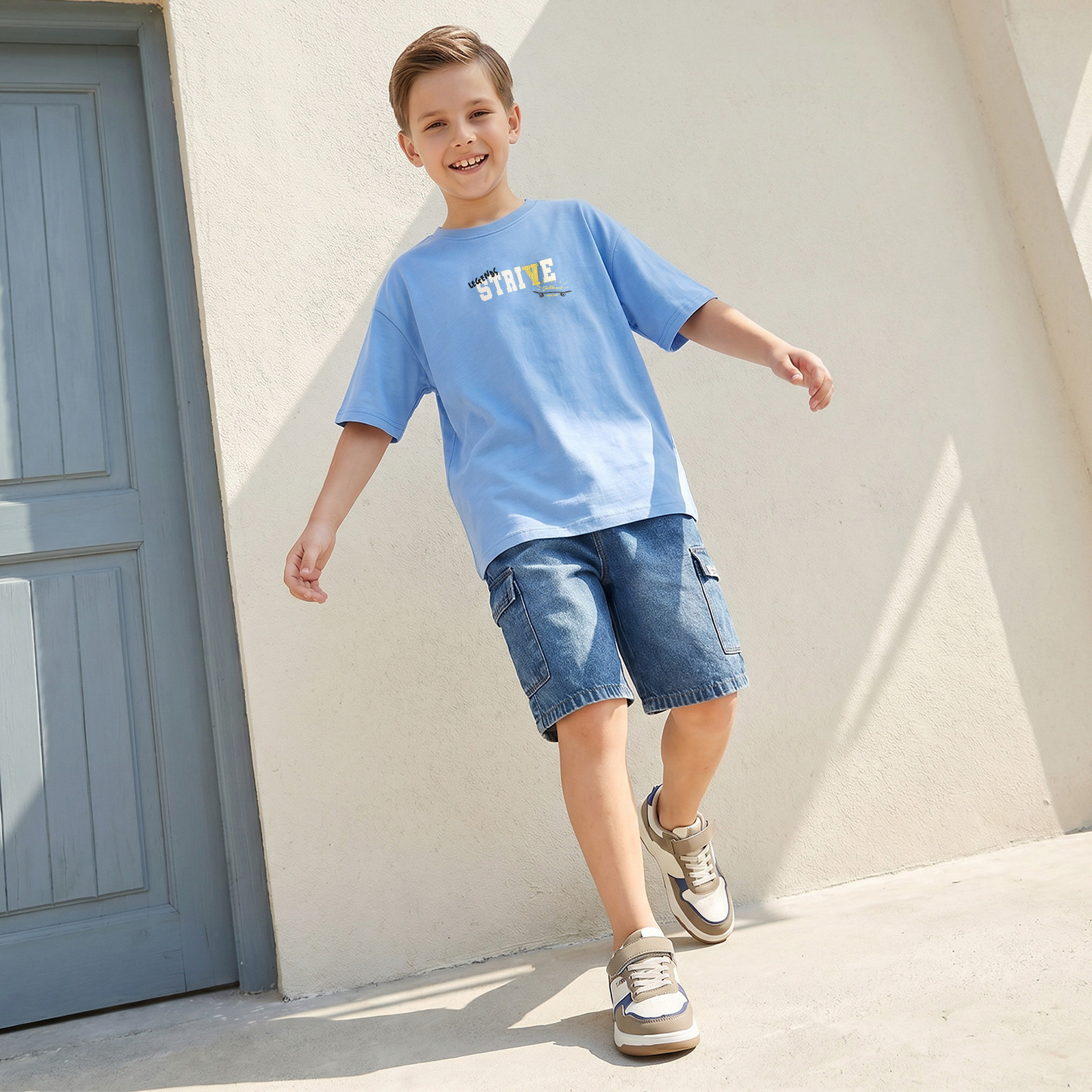 تيشيرت بياقة ضيقة وأكمام قصيرة وطبعات من جونيورز-boys-clothing-tshirtsandpolos-image-5