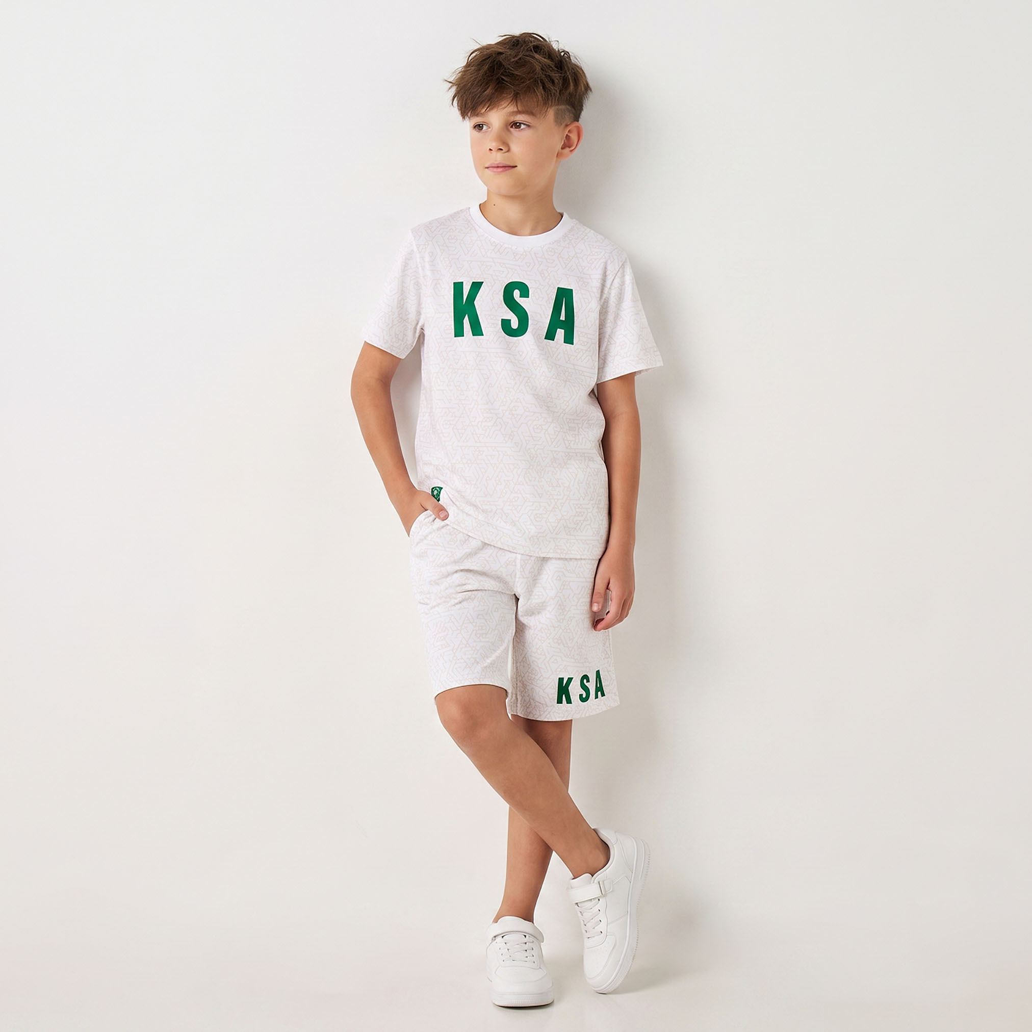 تيشيرت بياقة ضيقة وأكمام قصيرة وطبعات من جونيورز-boys-clothing-tshirtsandpolos-image-2