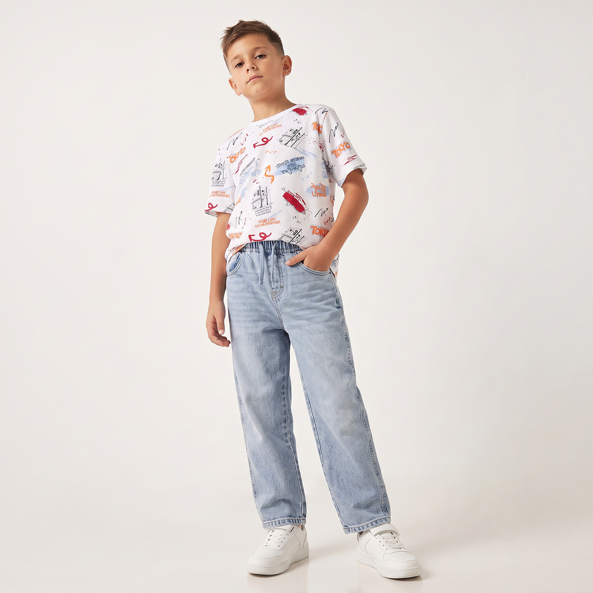 تيشيرت بياقة مستديرة وأكمام قصيرة بطبعة نص من جونيورز-boys-clothing-tshirtsandpolos-image-5