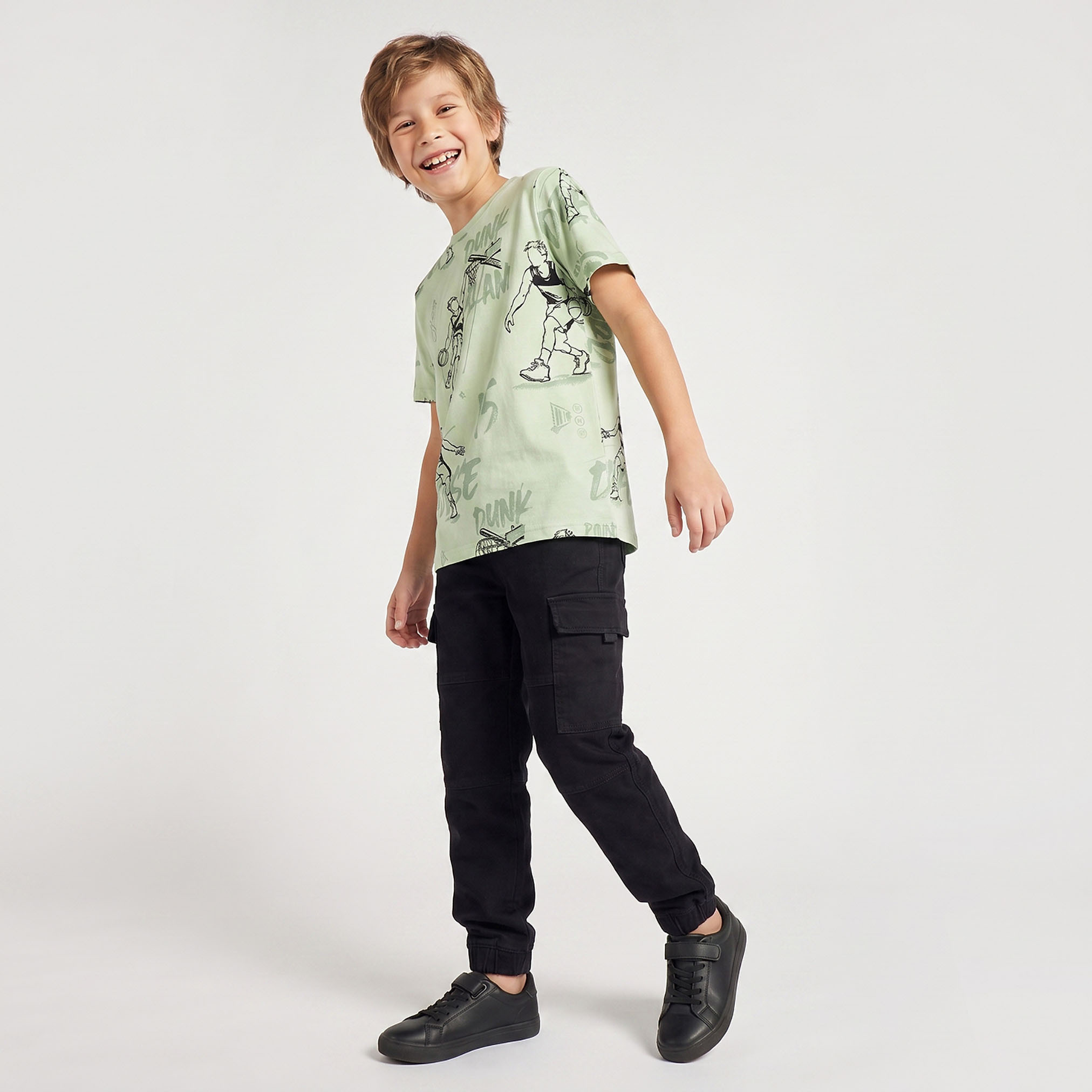 تيشيرت بياقة مستديرة وأكمام قصيرة بطبعة تزلج من جونيورز-boys-clothing-tshirtsandpolos-image-5