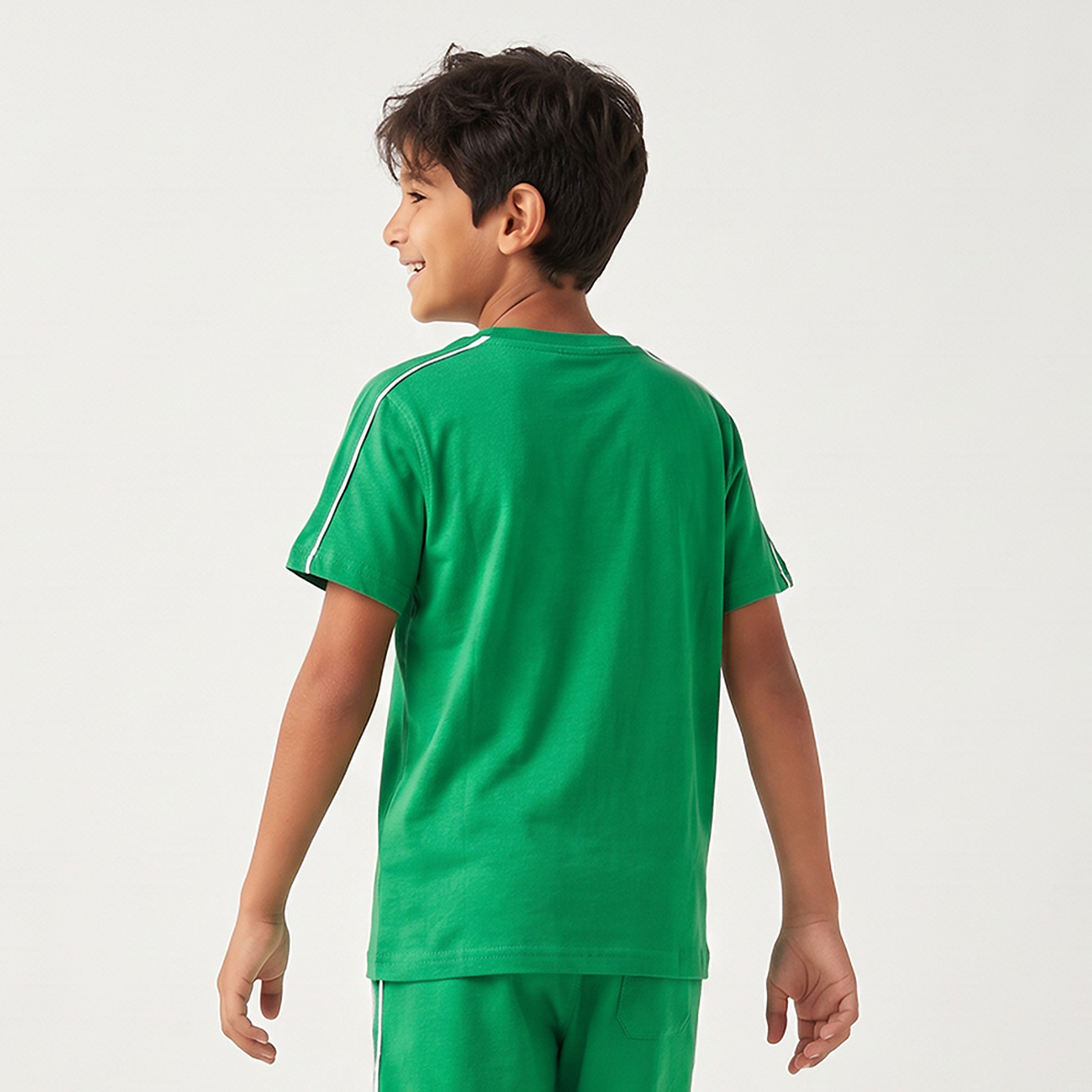 Juniors Crew Neck Short Sleeves T-shirt with UAE National Day Print-boys-clothing-tshirtsandpolos-image-2