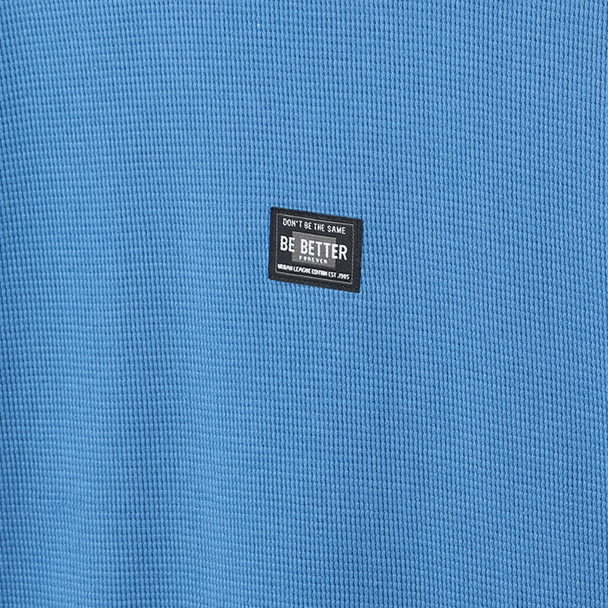تيشيرت بياقة ضيقة وأكمام قصيرة وتشطيب بارز الملمس من جونيورز-boys-clothing-tshirtsandpolos-image-4