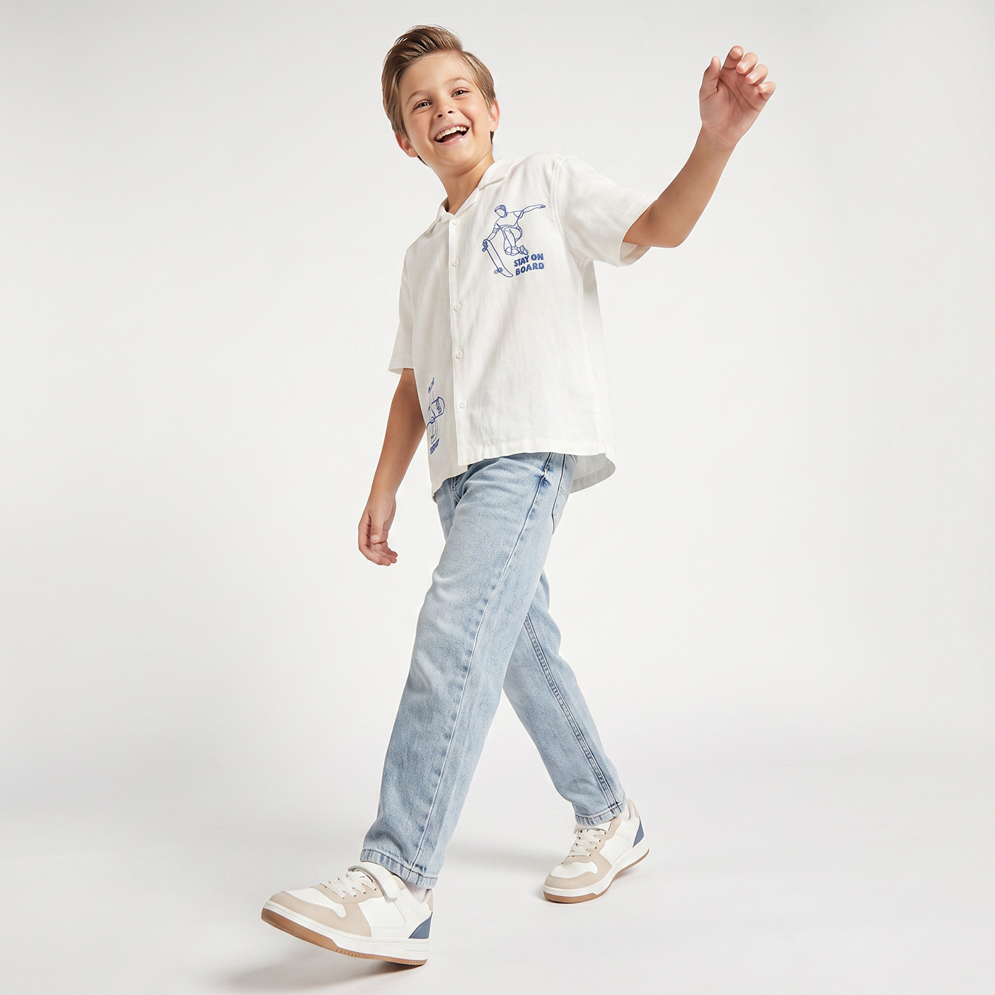 قميص بأكمام قصيرة وتطريز من جونيورز-boys-clothing-shirts-image-5