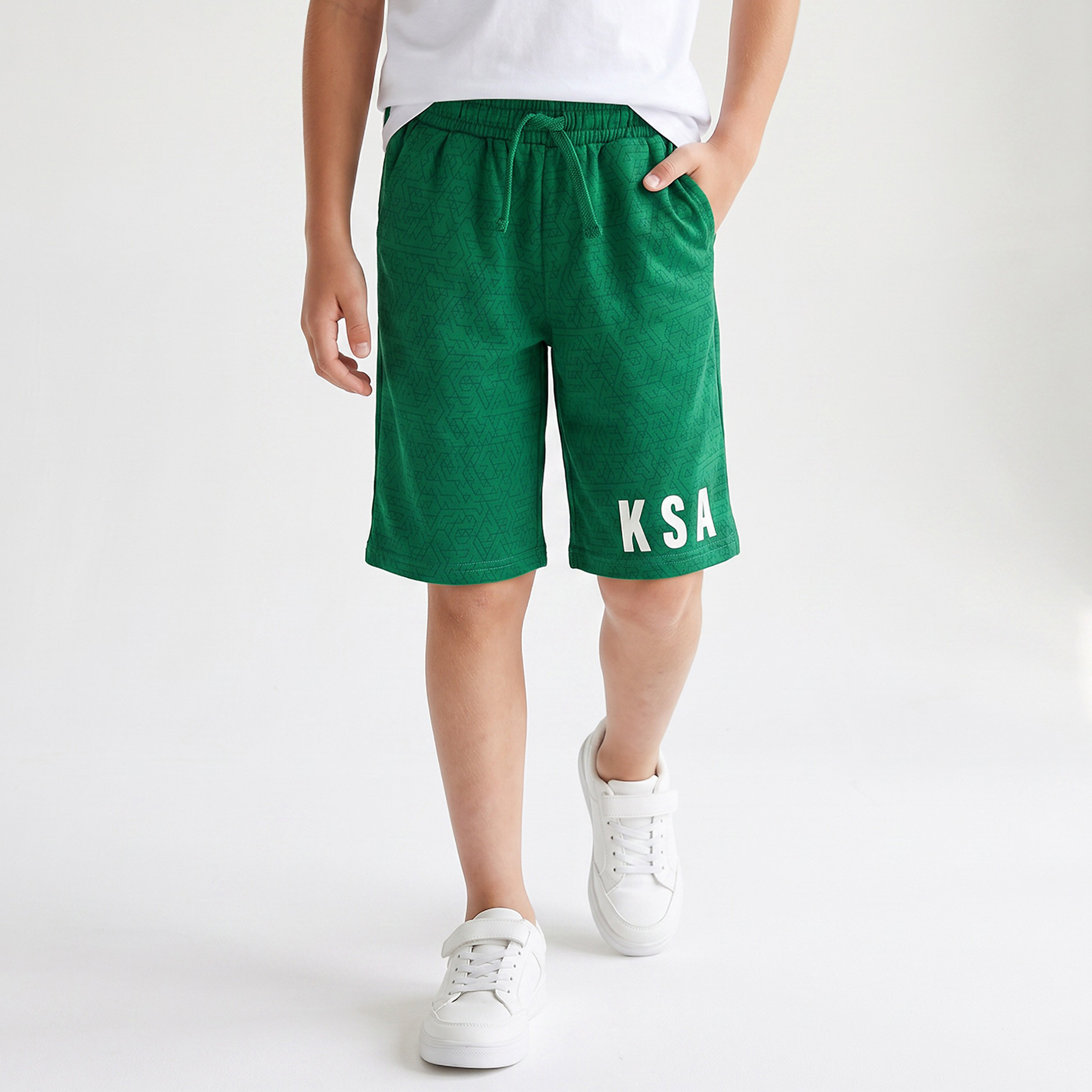 Juniors Knee Length Elasticated Drawstring Waist Shorts with KSA National Day Print-boys-clothing-bottoms-shorts-image-1