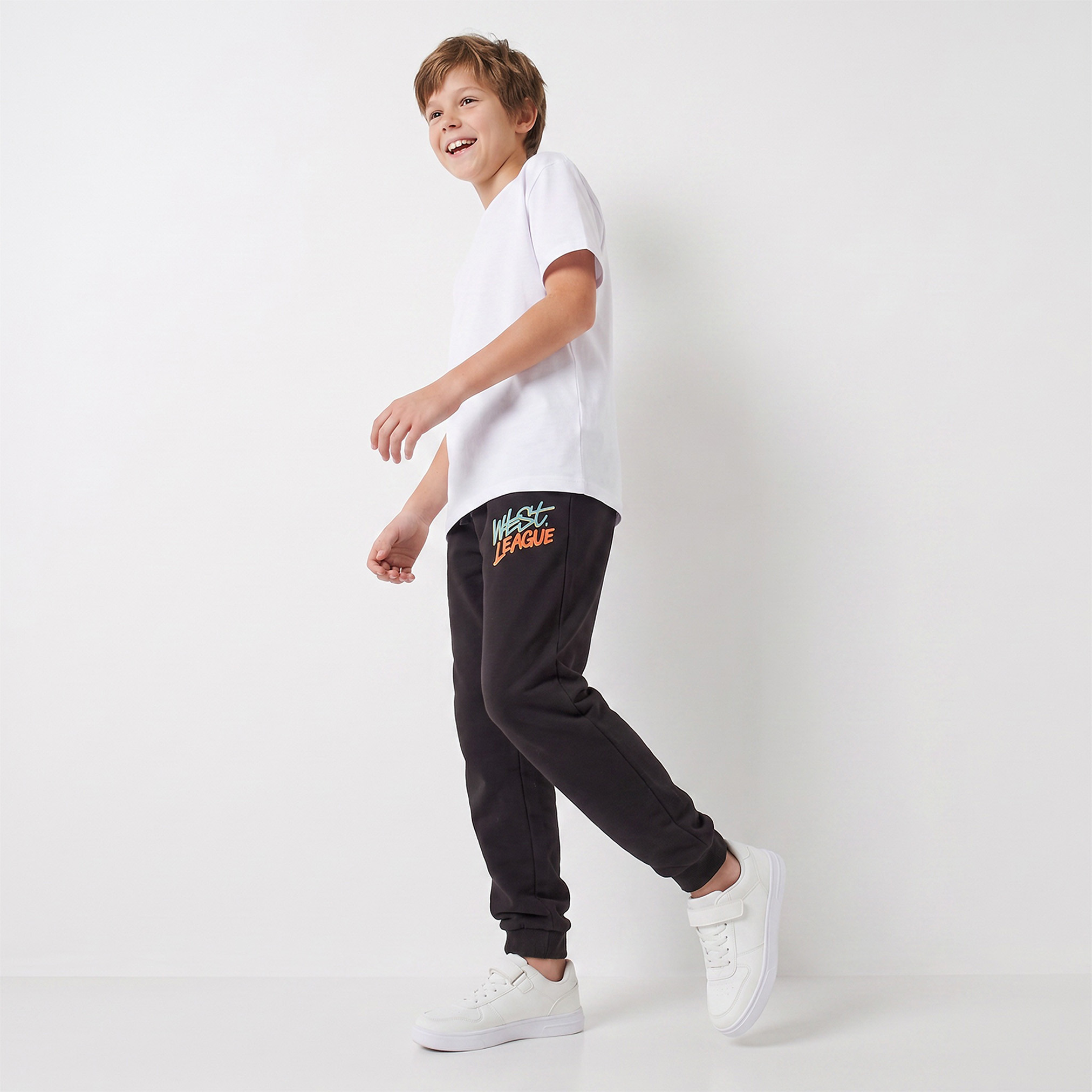 Juniors Elasticated Drawstring Waist Joggers with Typographic Print-boys-clothing-bottoms-joggersandtrackpants-image-5
