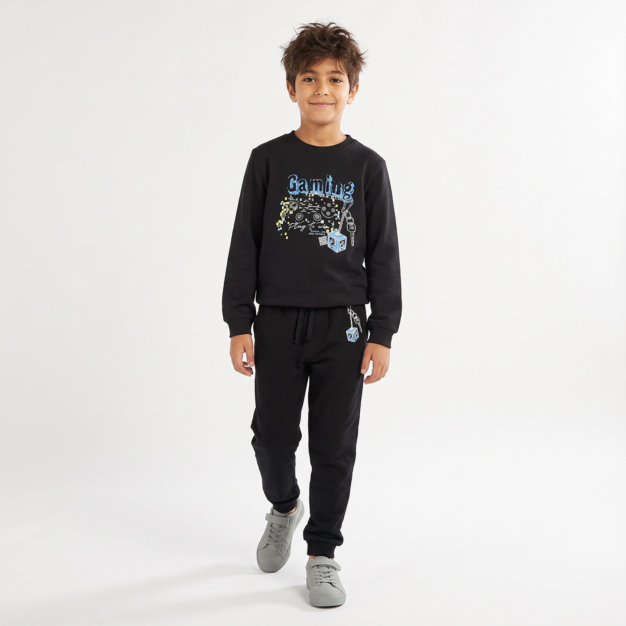 بنطلون رياضي بخصر مطاطي ورباط بطبعة جرافيك من جونيورز-boys-clothing-bottoms-joggersandtrackpants-image-2
