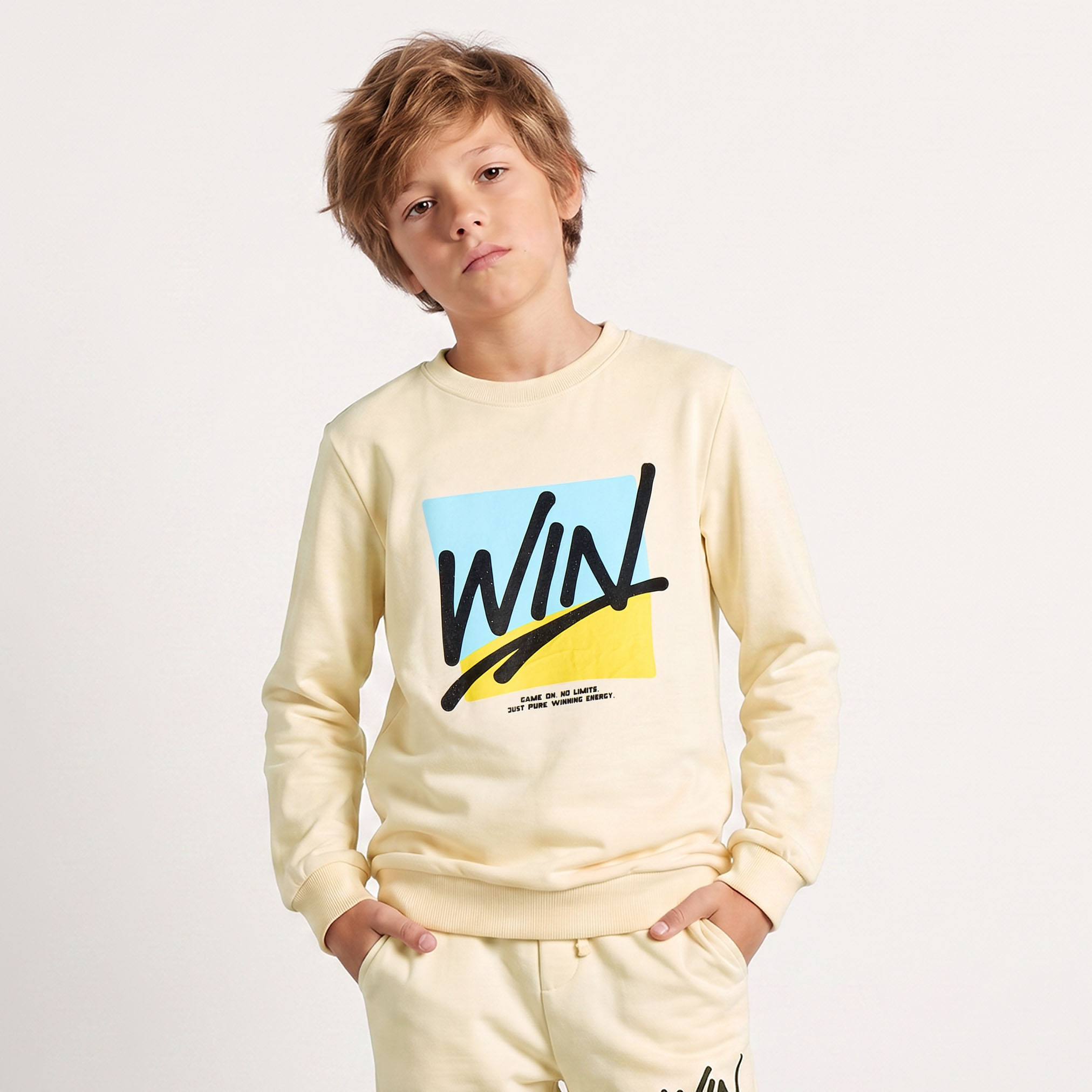 Juniors Crew Neck Long Sleeves Sweatshirt with Slogan Print-boys-clothing-winterwear-sweatshirts-image-1