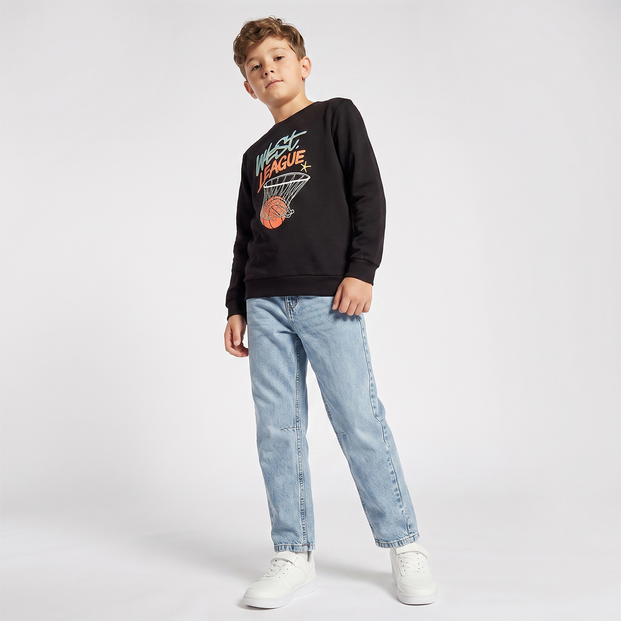 Juniors Basketball Print Sweatshirt with Long Sleeves-boys-clothing-winterwear-sweatshirts-image-4