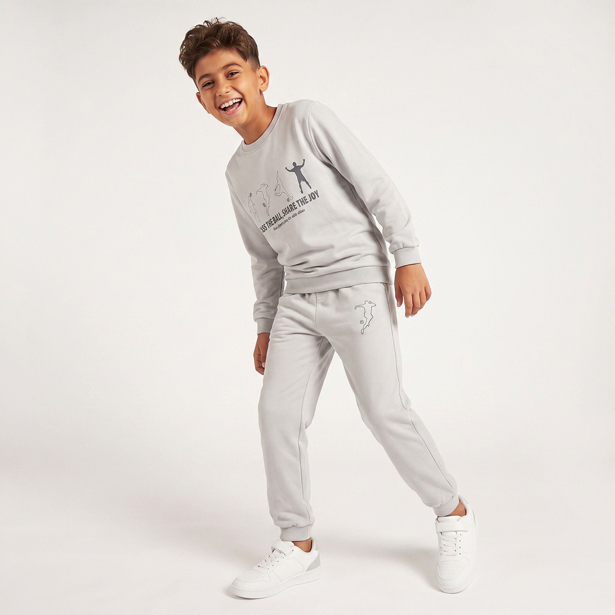 سويت شيرت بياقة ضيقة وطبعات كرة قدم من جونيورز-boys-clothing-winterwear-sweatshirts-image-4