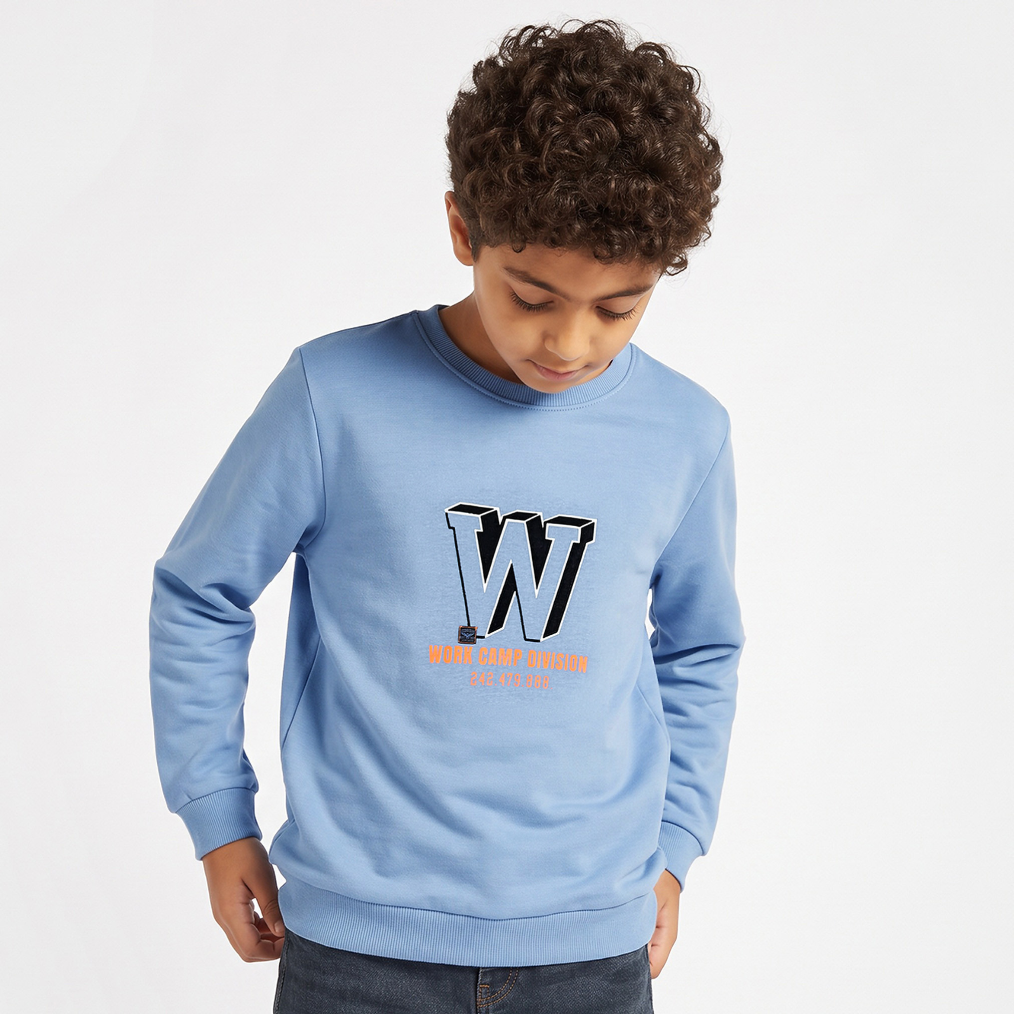 Juniors Crew Neck Sweatshirt with Letter Print-boys-clothing-winterwear-sweatshirts-image-1