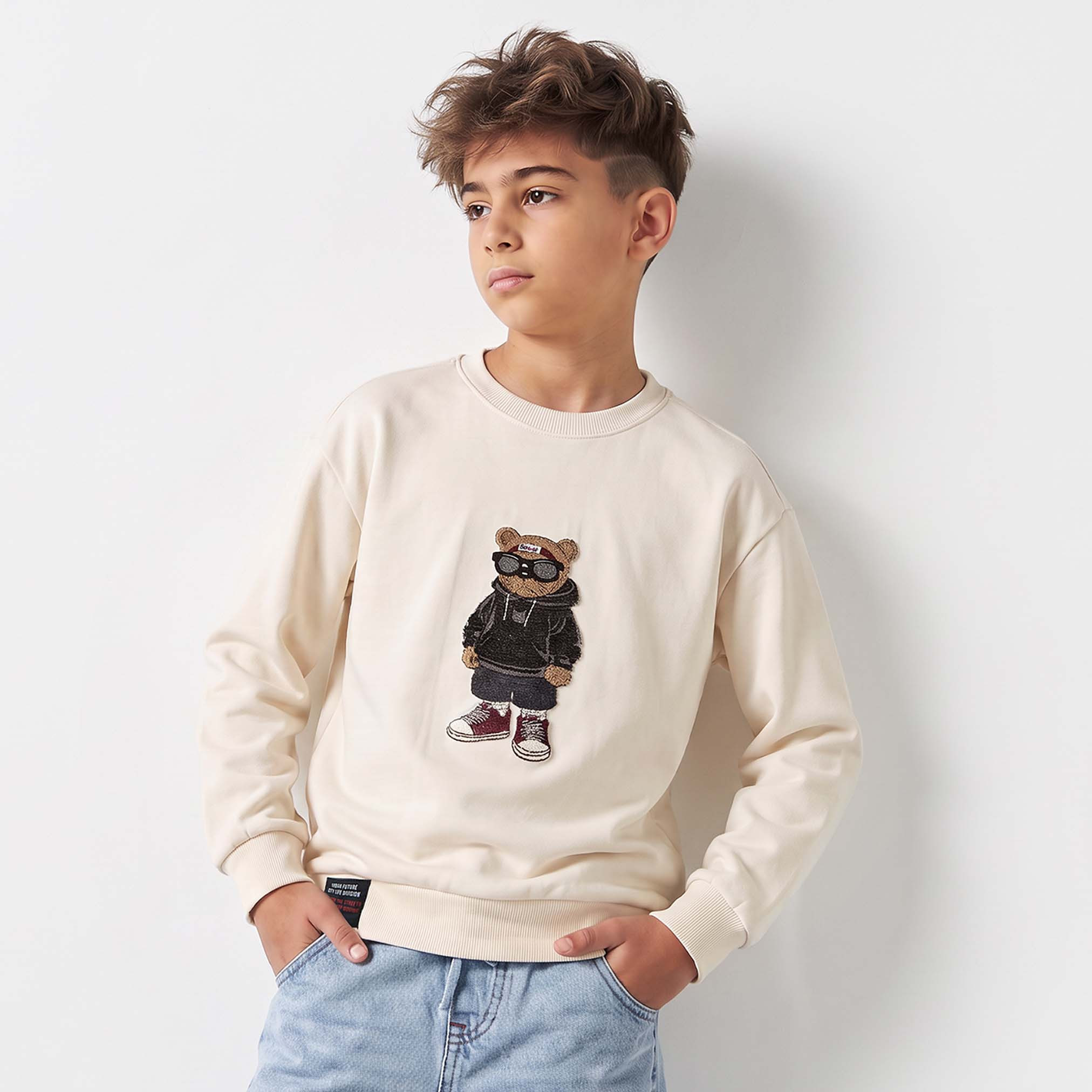 Juniors Crew Neck Long Sleeves Sweatshirt with Bear Applique-boys-clothing-winterwear-sweatshirts-image-1