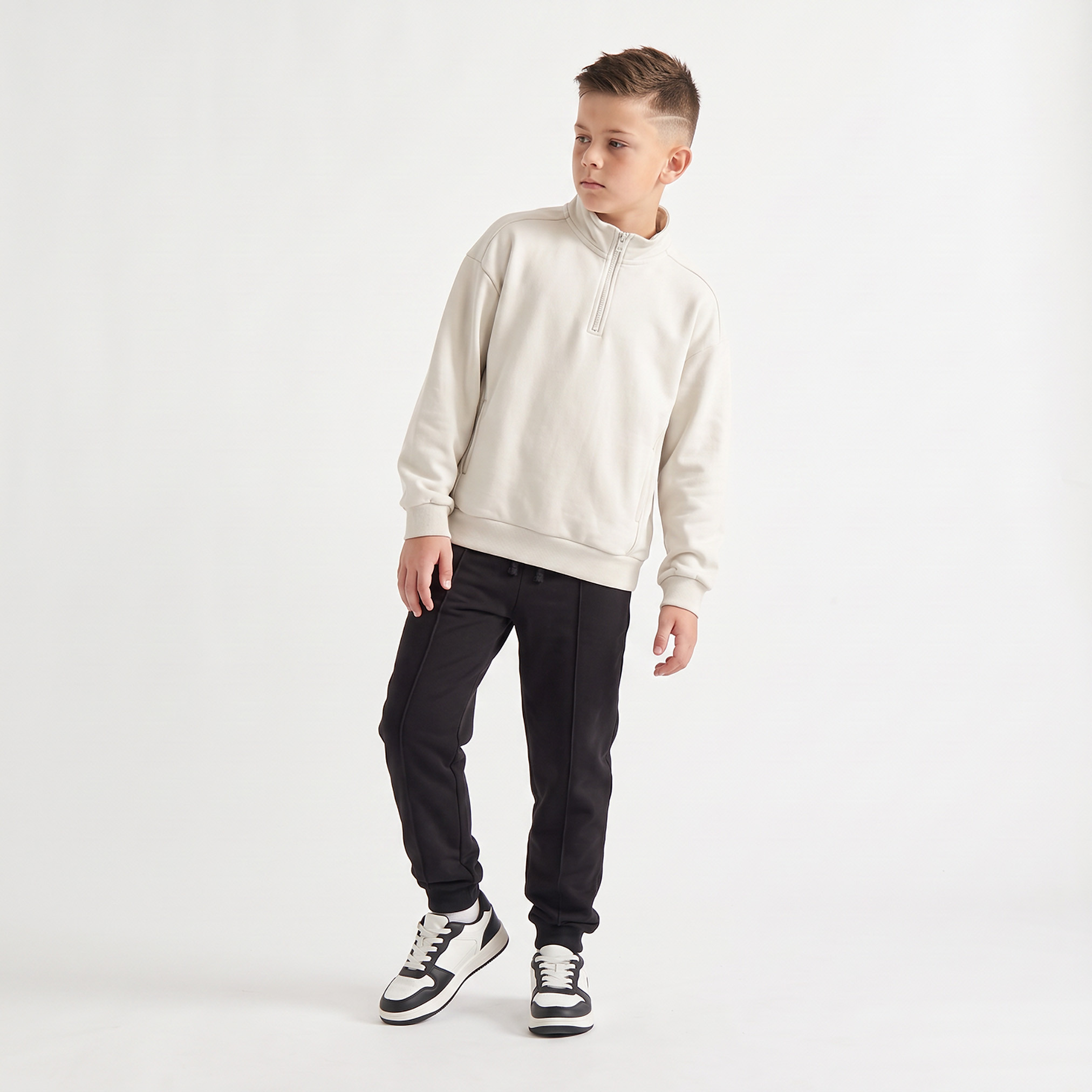 Juniors High Neck Sweatshirt with Long Sleeves-boys-clothing-winterwear-sweatshirts-image-4