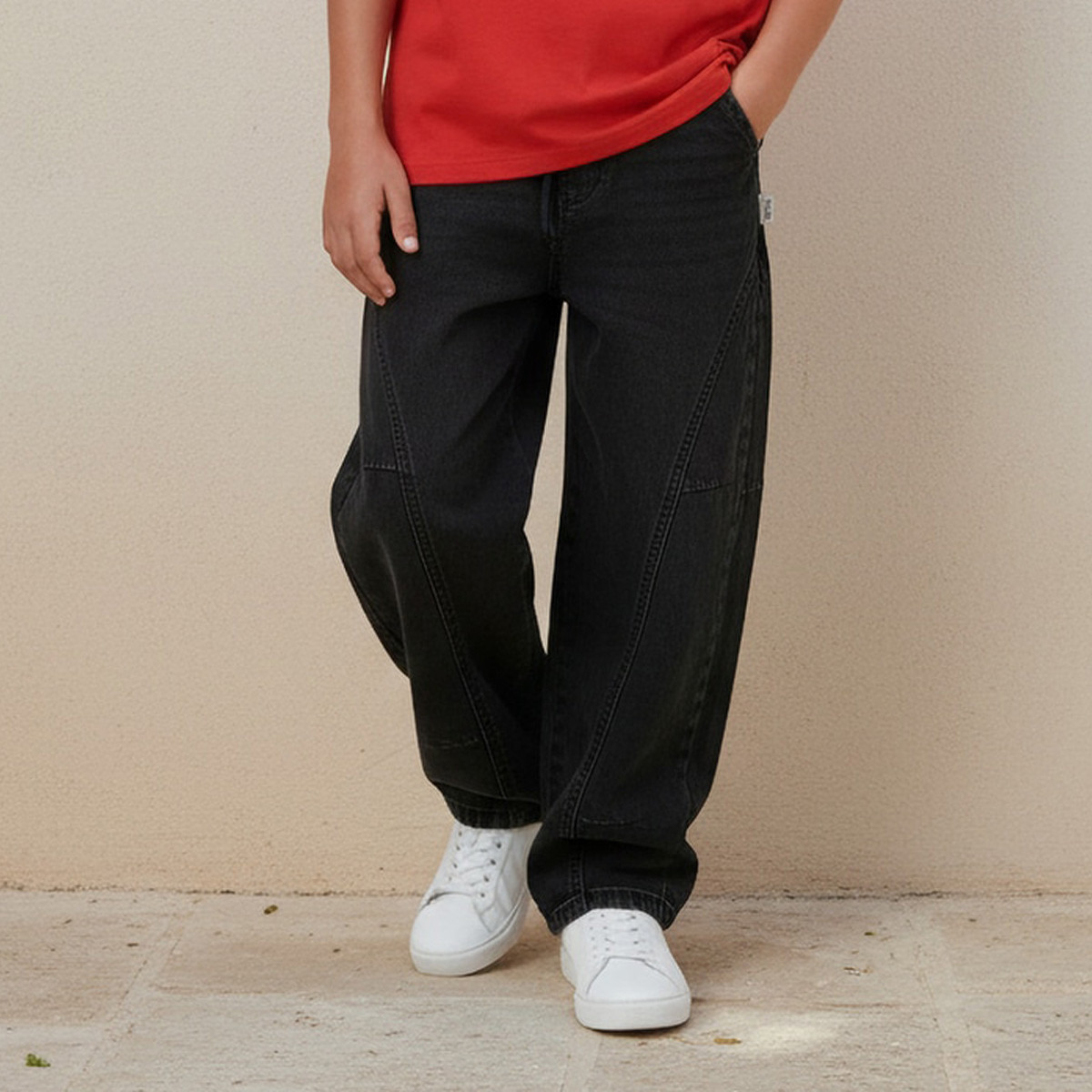 طقم بنطلون وتيشيرت بياقة ضيقة وأكمام قصيرة وطبعات من جونيورز-boys-clothing-setsandcoords-image-4