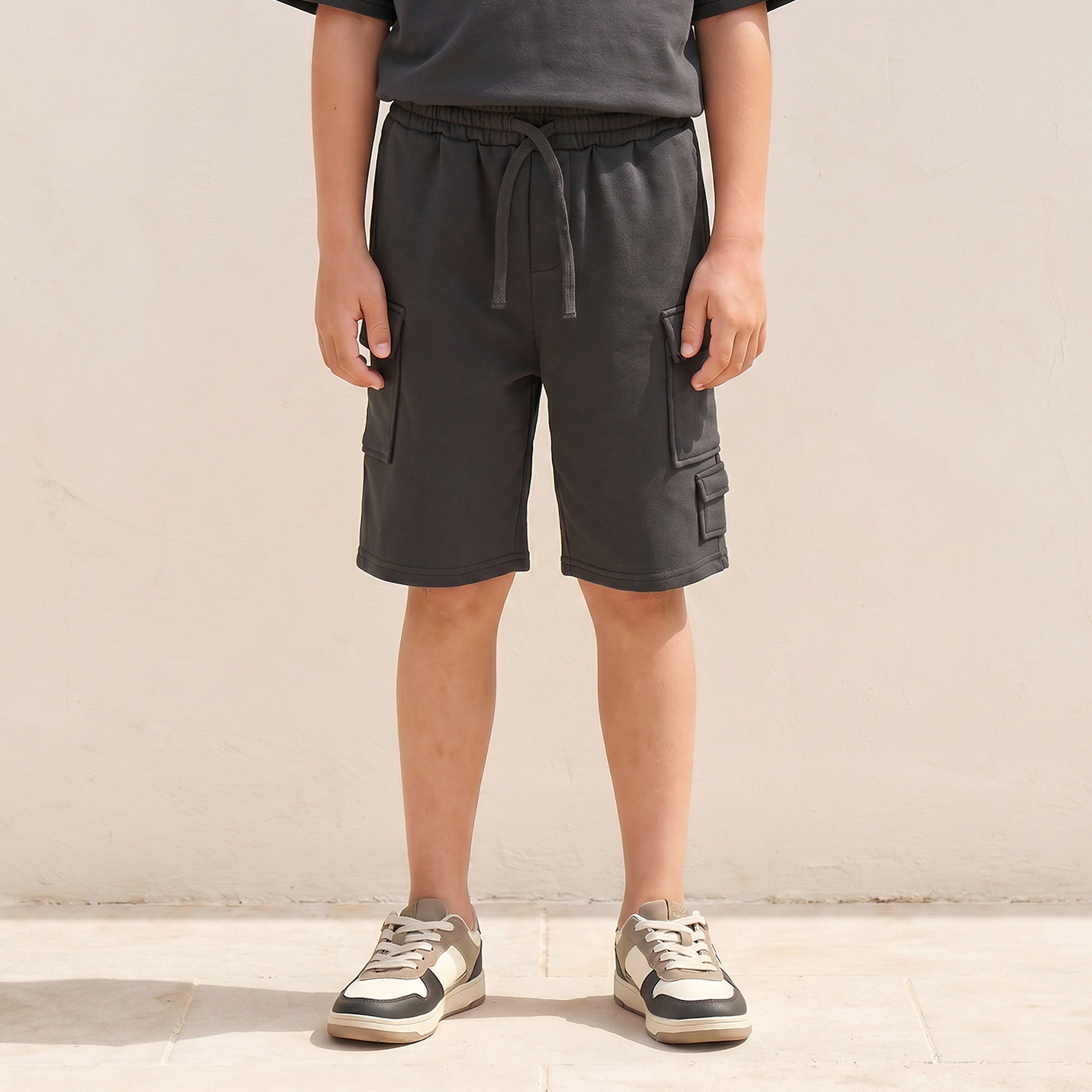 Juniors Crew Neck Short Sleeves T-shirt and Cargo Shorts Set with Slogan Print-boys-clothing-setsandcoords-image-3
