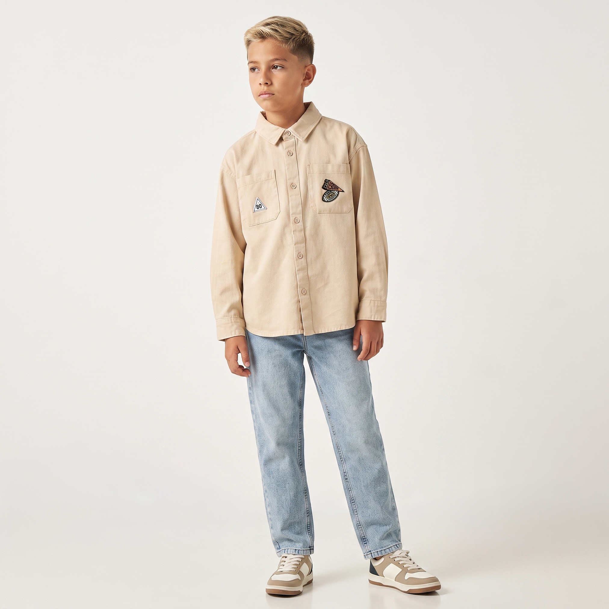 قميص بأكمام طويلة وتطريزات رياضية من جونيورز-boys-clothing-shirts-image-2