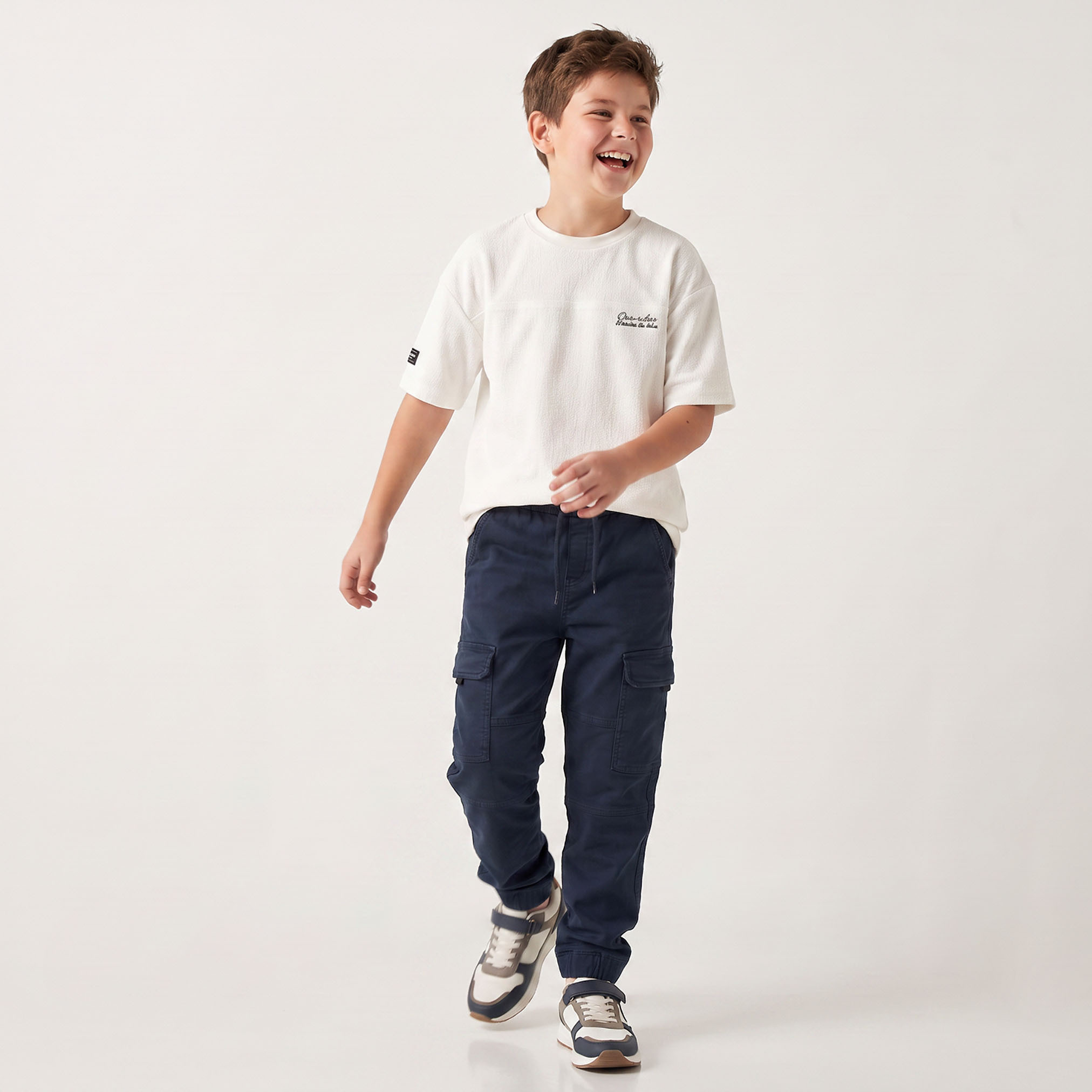 بنطلون بجيوب بطيّة ورباط خصر من جونيورز-boys-clothing-bottoms-trousers-image-5