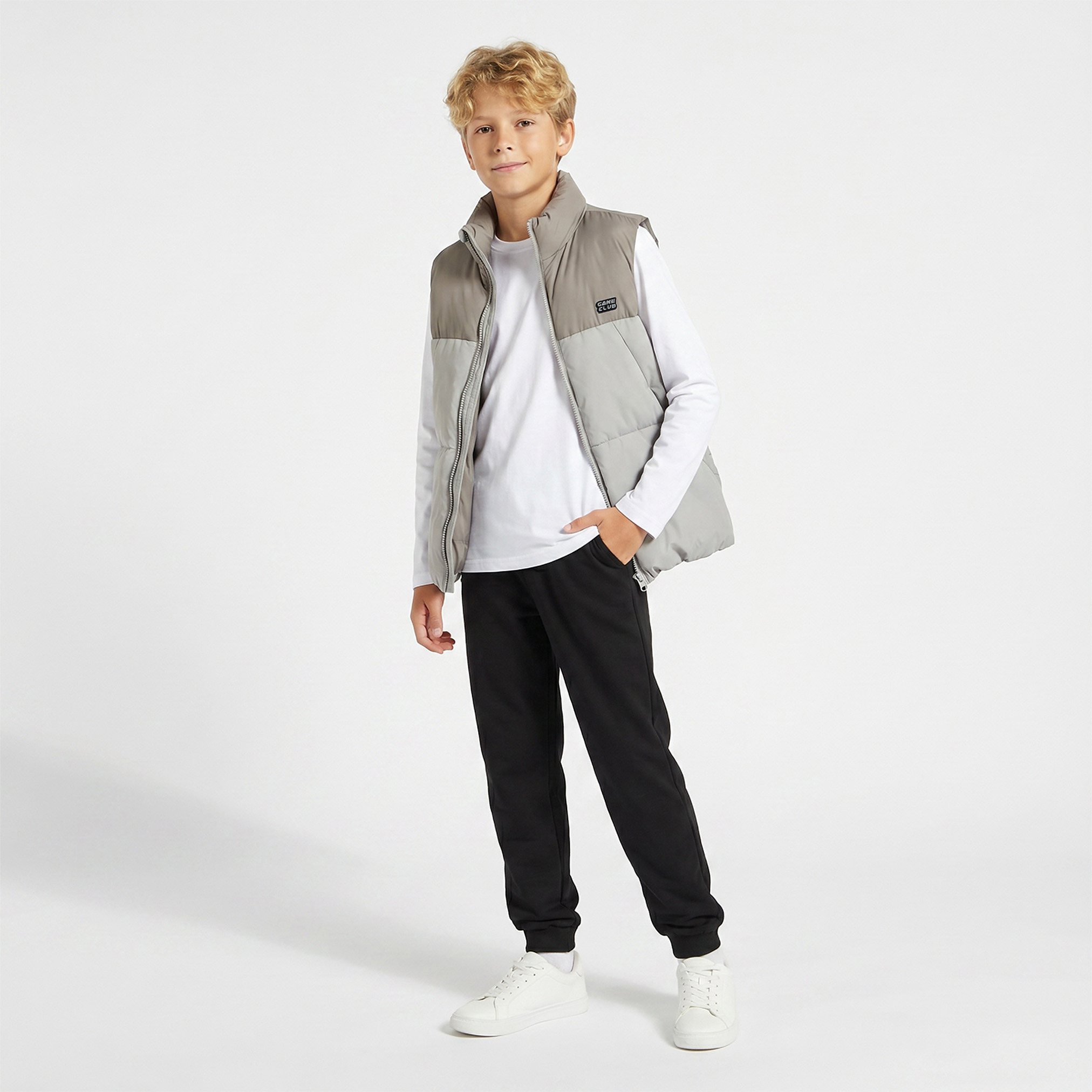 Juniors Colourblock Gilet with Zip Closure-boys-clothing-jacketsandcoats-image-2