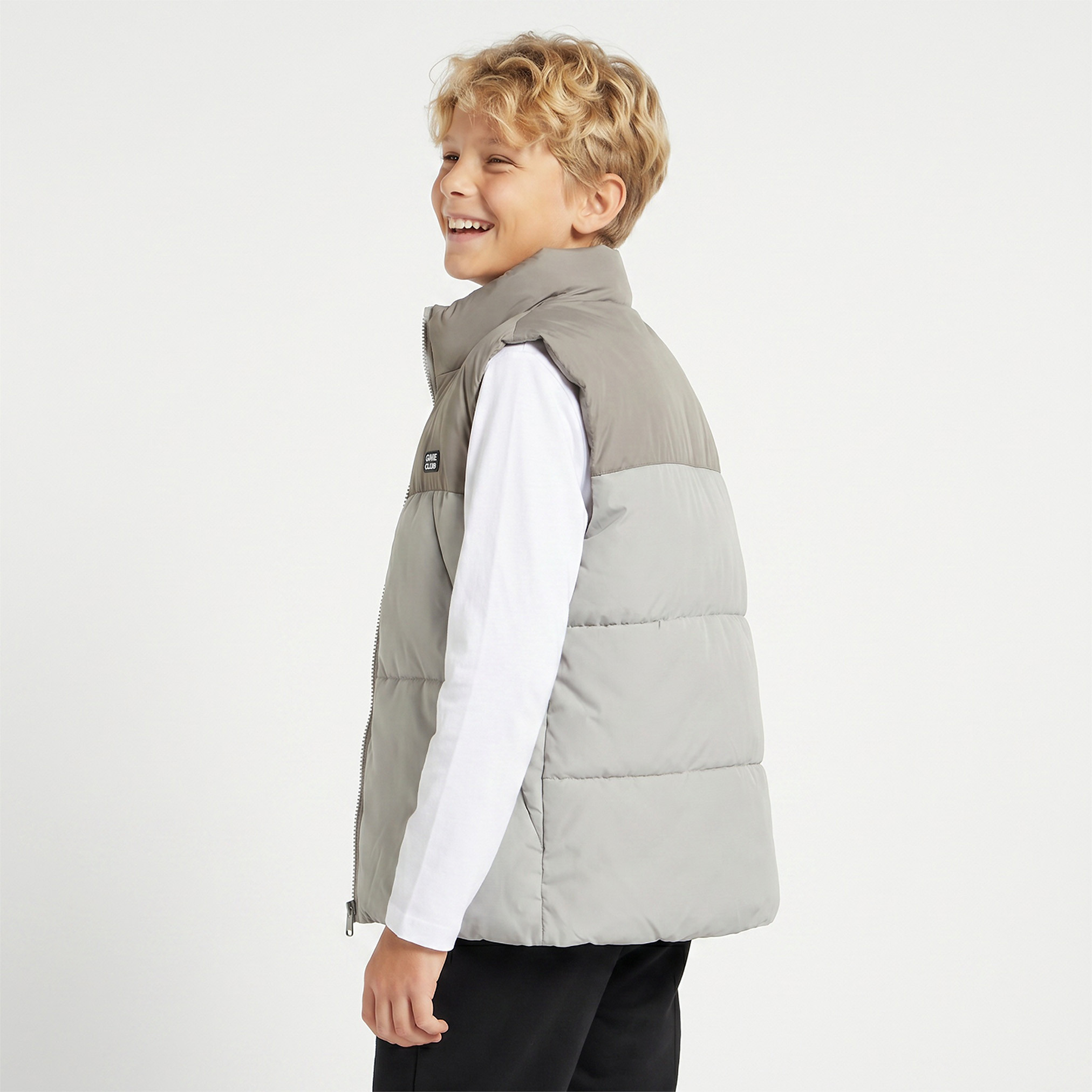 Juniors Colourblock Gilet with Zip Closure-boys-clothing-jacketsandcoats-image-3
