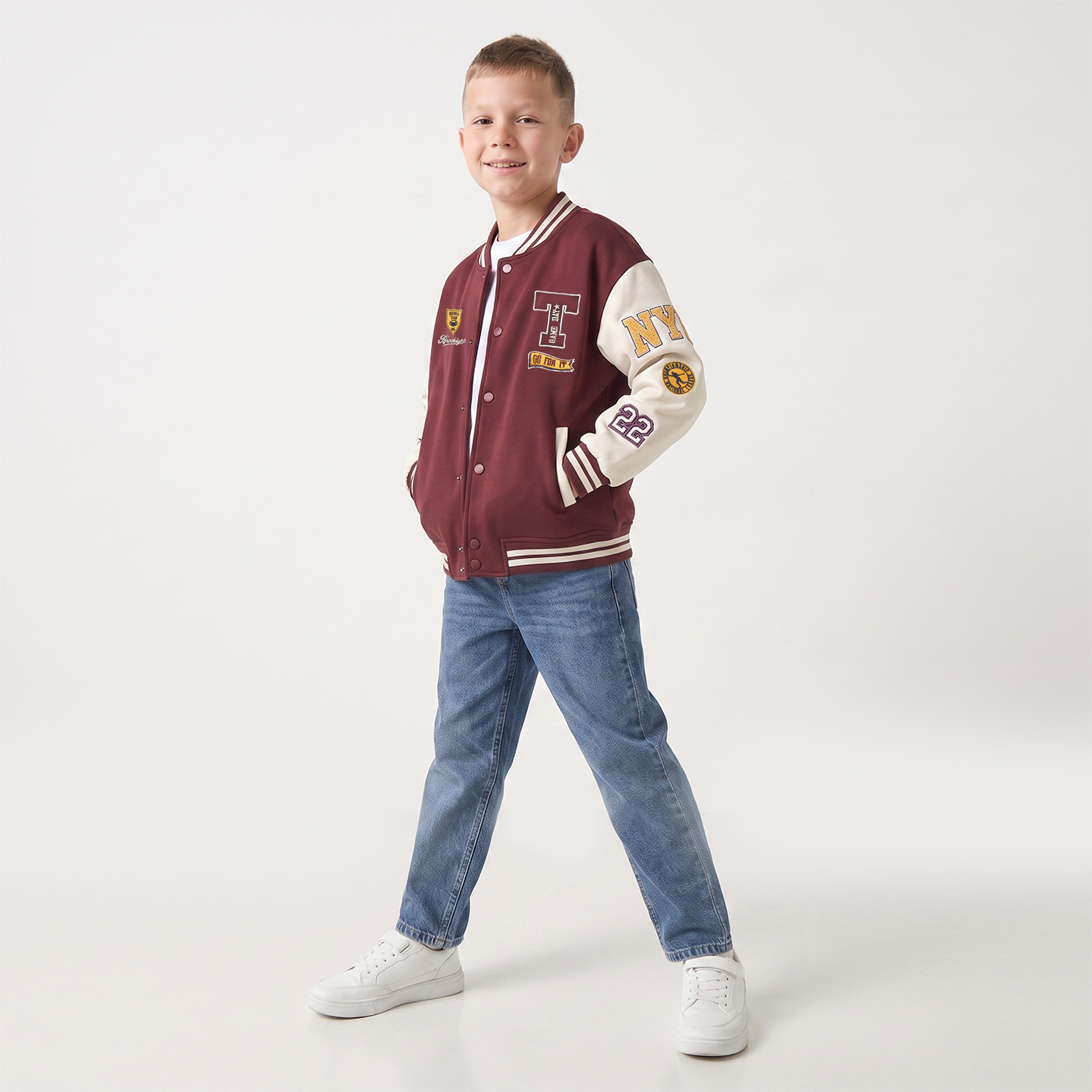 جاكيت فارستي مطرز بأكمام متباينة من جونيورز-boys-clothing-jacketsandcoats-image-6