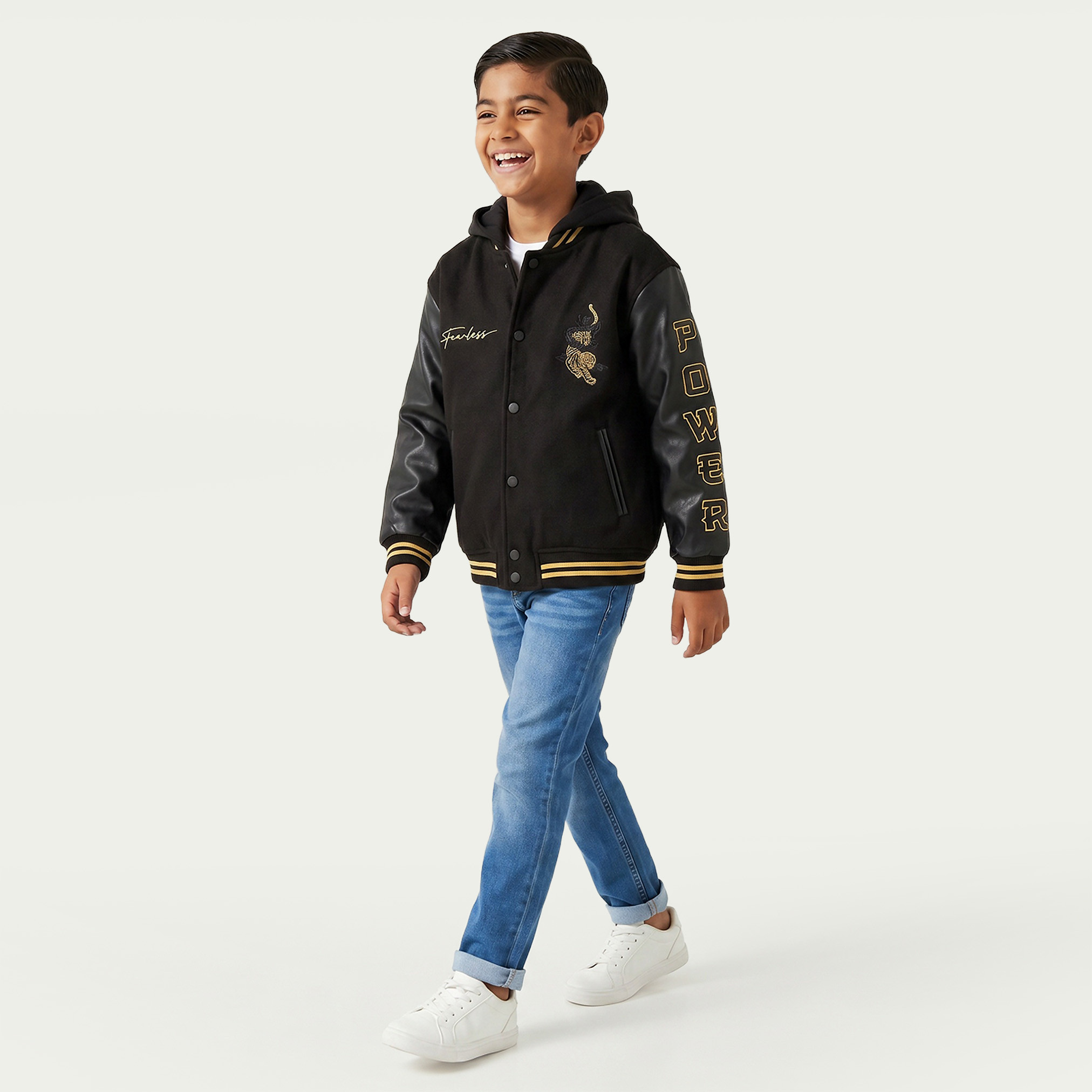 جاكيت مطرز بغطاء رأس من جونيورز-boys-clothing-jacketsandcoats-image-6