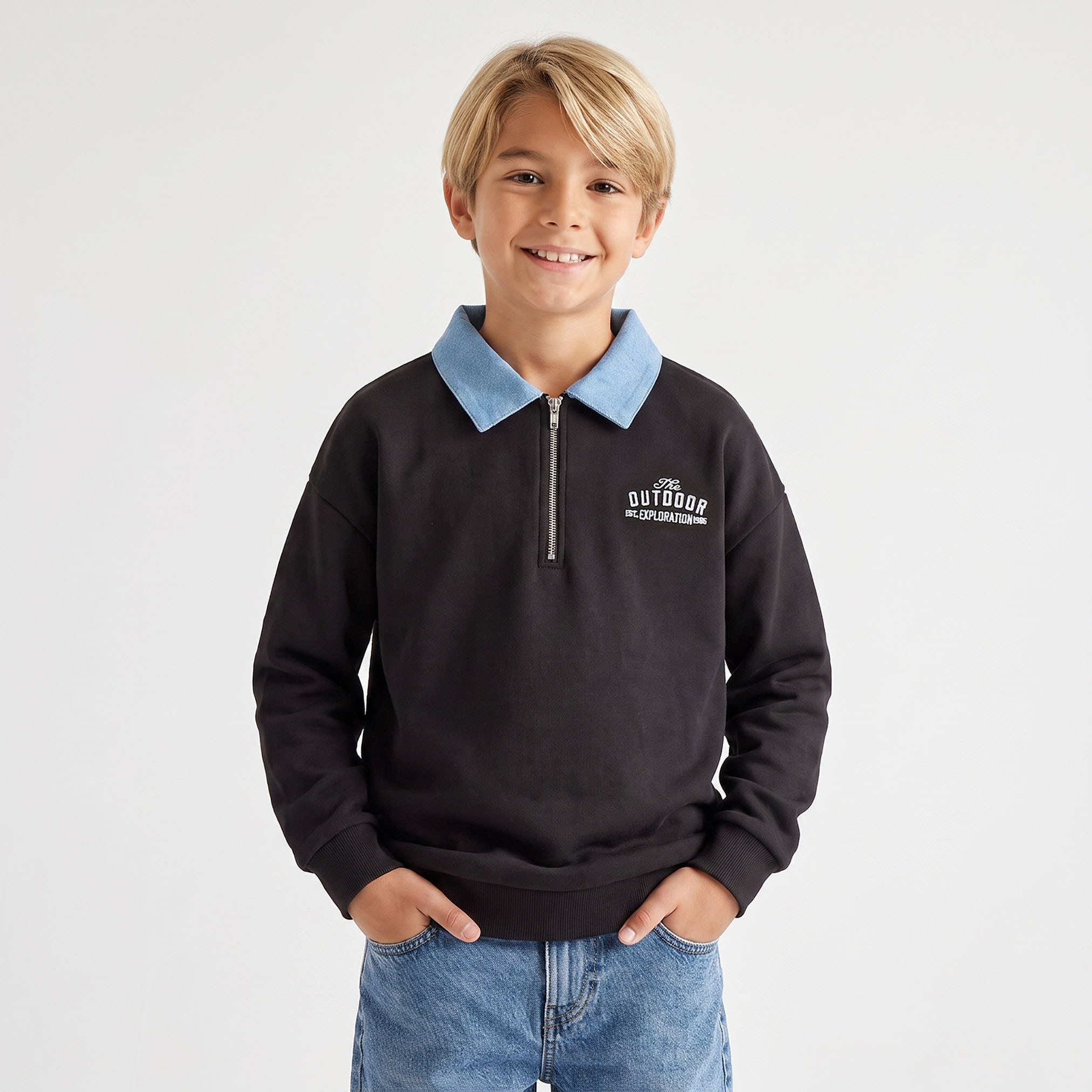 Juniors Embroidered Sweatshirt with Long Sleeves-boys-clothing-winterwear-sweatshirts-image-1