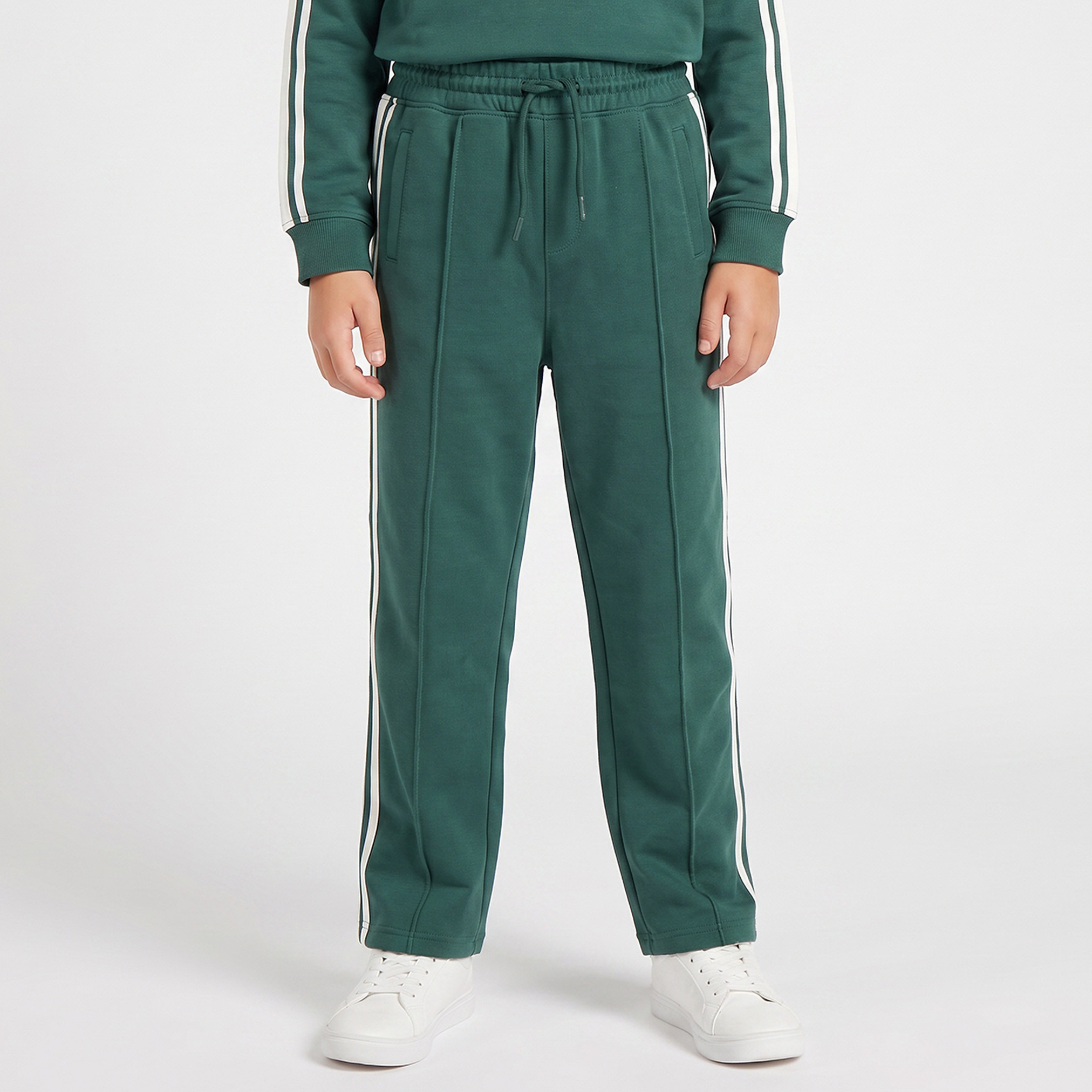 Juniors Crew Neck Long Sleeves Sweatshirt and Track Pants Set with Varsity Print-boys-clothing-setsandcoords-image-4