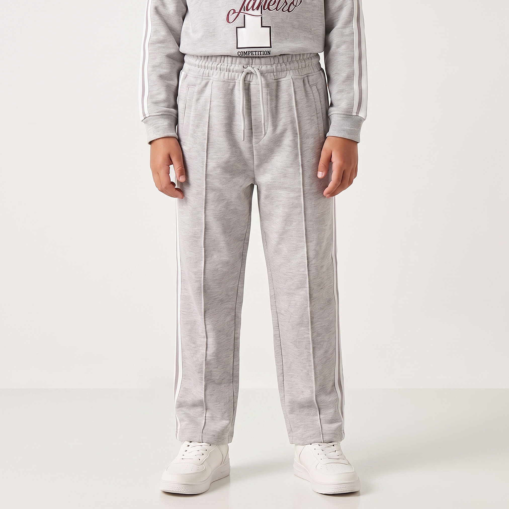 Juniors Crew Neck Long Sleeves Sweatshirt and Track Pants Set with Typographic Print-boys-clothing-setsandcoords-image-5