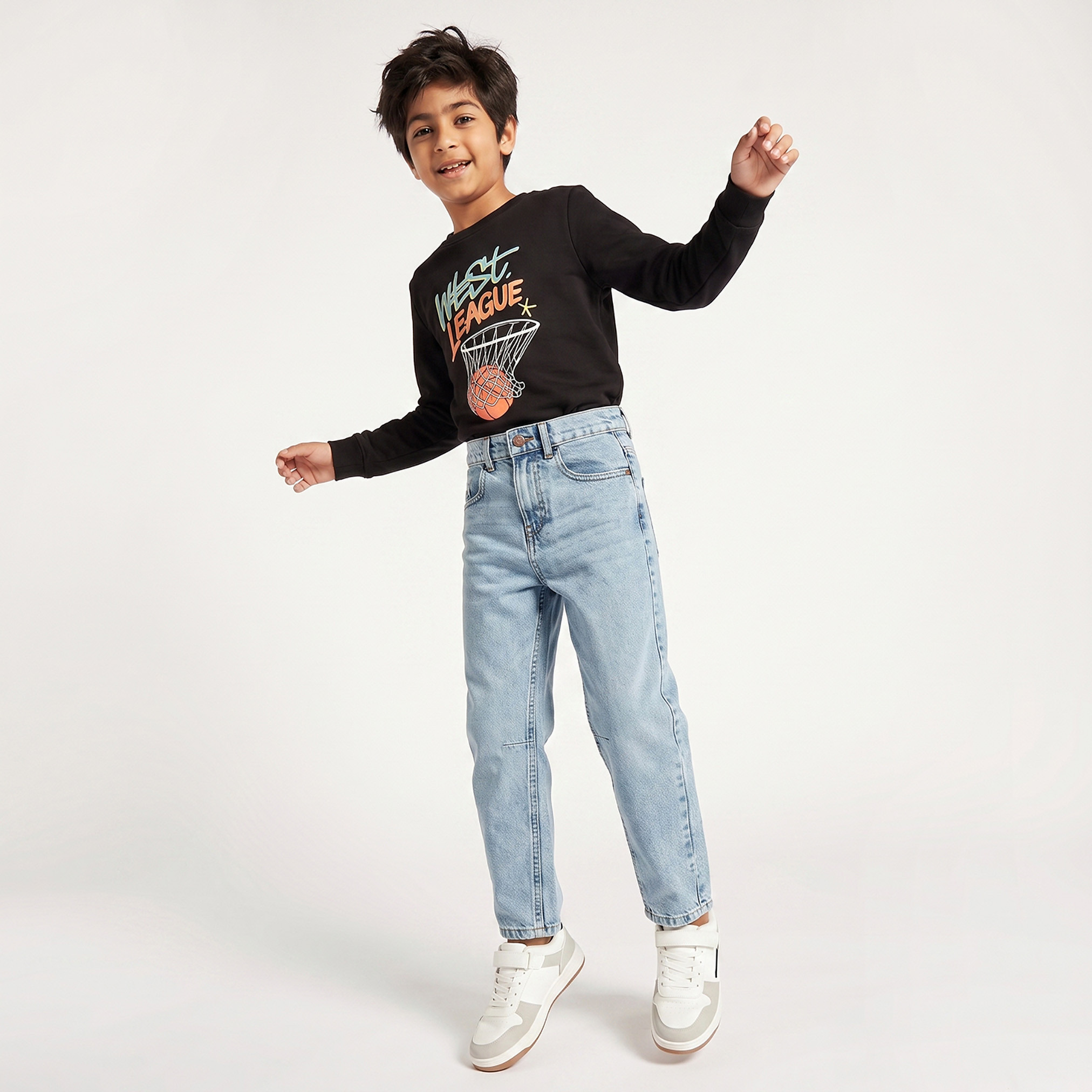 Juniors Regular Fit Jeans with Pockets-boys-clothing-bottoms-jeans-image-2