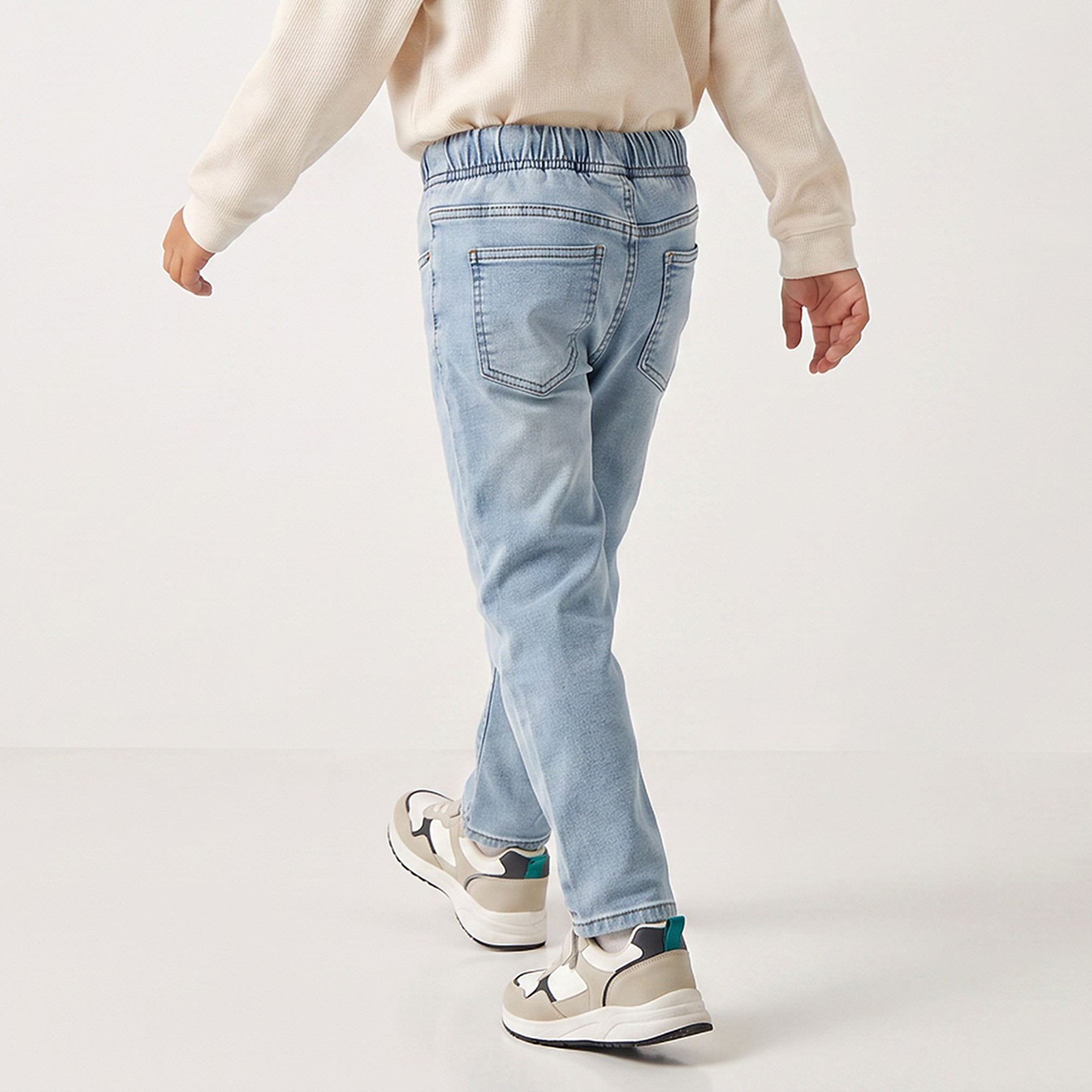 بنطلون جينز رياضي بجيوب من جونيورز -boys-clothing-bottoms-jeans-image-2