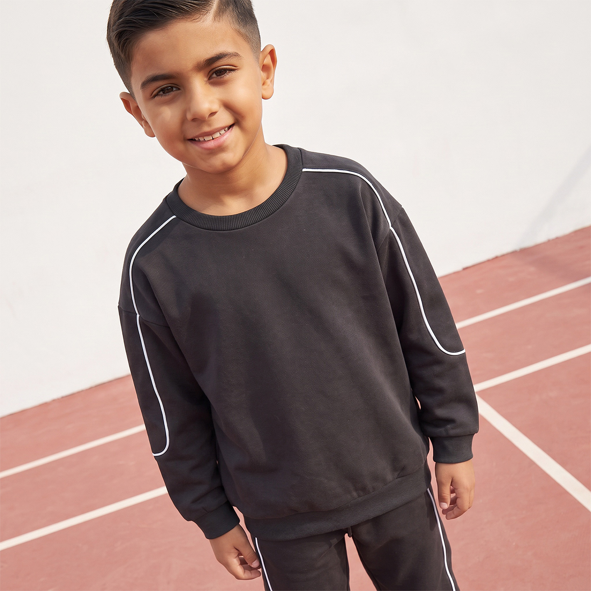 XYZ Crew Neck Long Sleeves Sweatshirt and Joggers Set with Contrast Piping-boys-clothing-setsandcoords-image-2